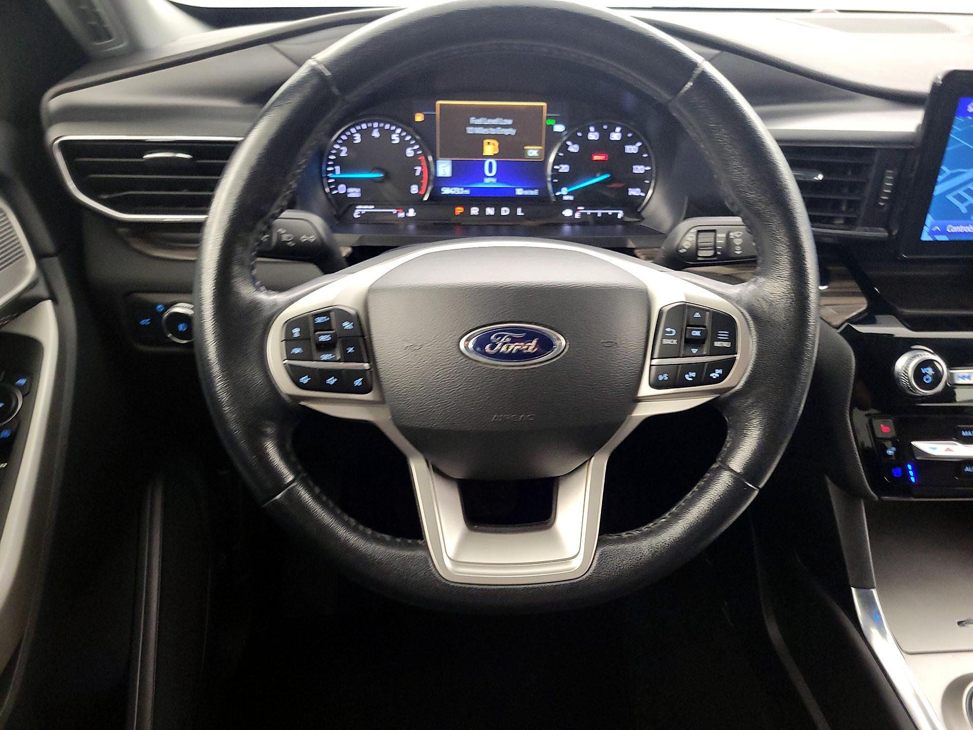 Thumbnail: 2022 Ford Explorer - 10