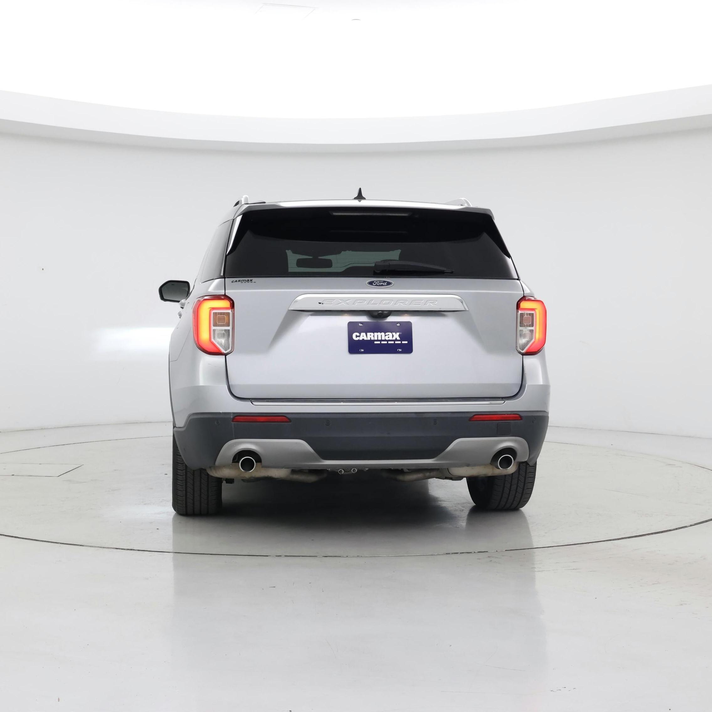 Thumbnail: 2022 Ford Explorer - 6