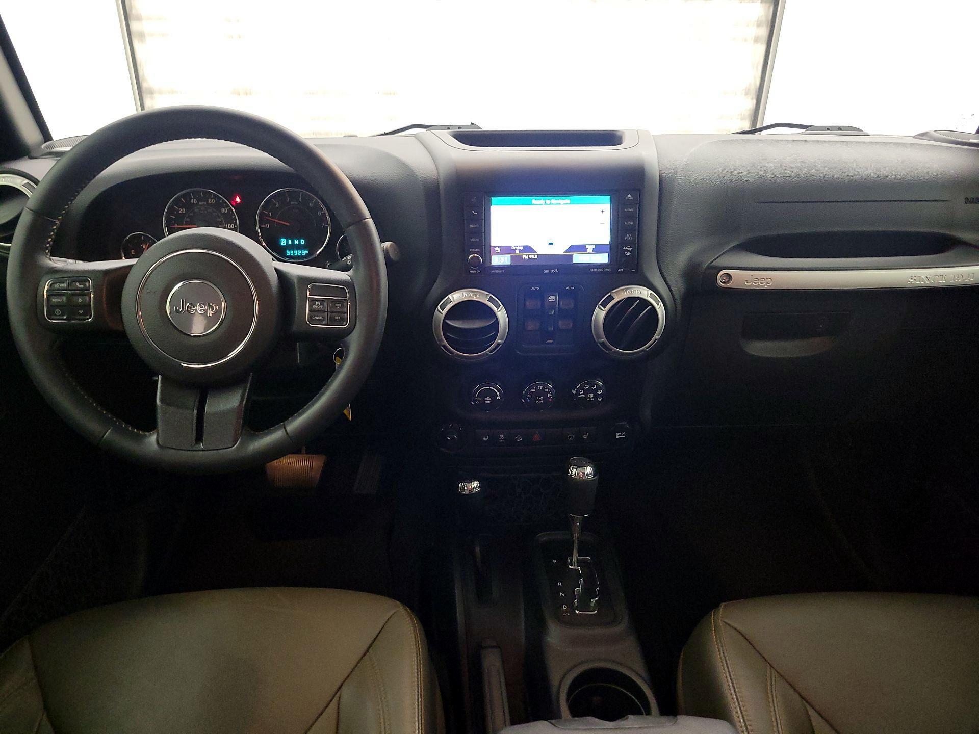 Thumbnail: 2017 Jeep Wrangler - 9