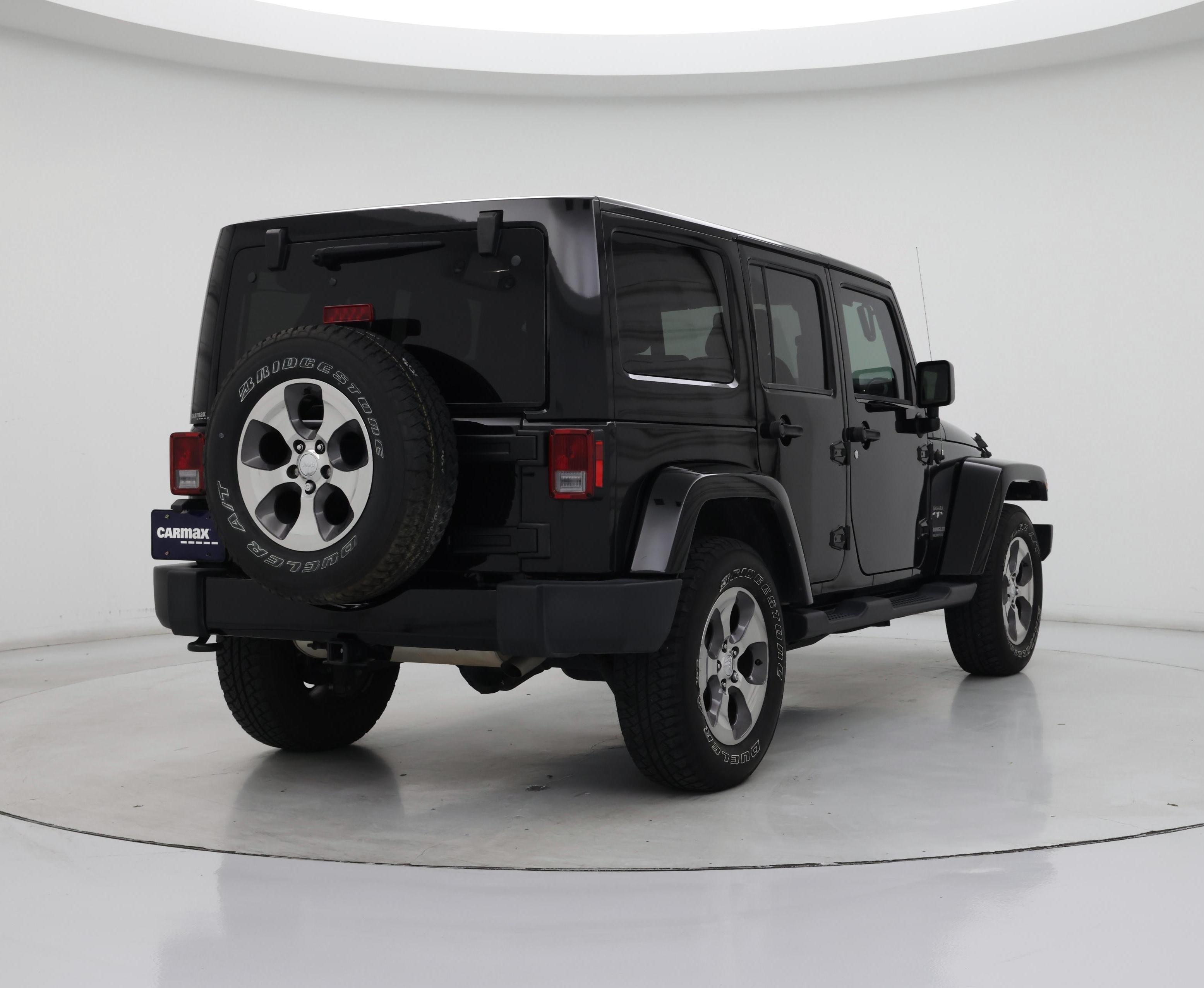Thumbnail: 2017 Jeep Wrangler - 8