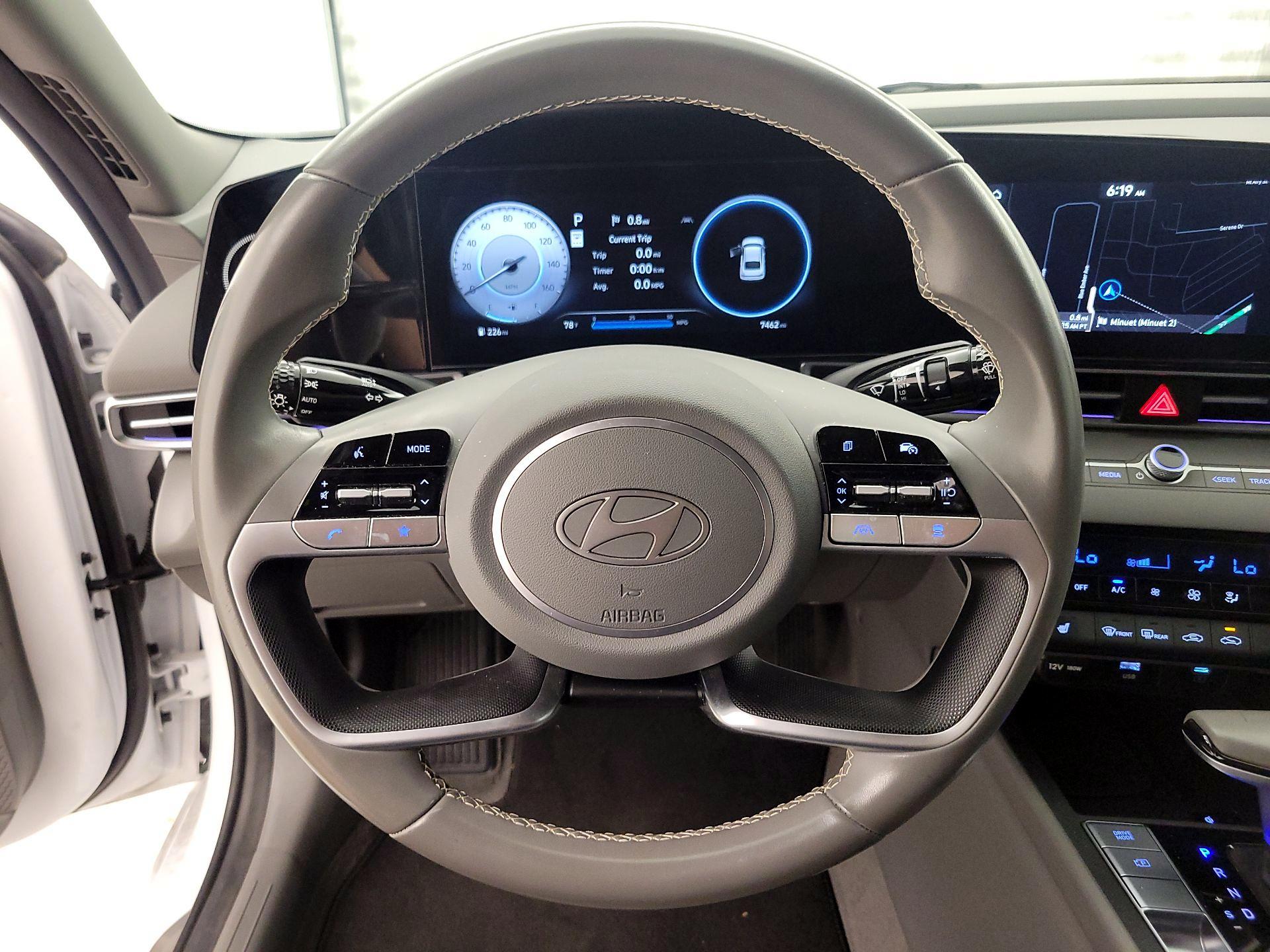 Thumbnail: 2024 Hyundai Elantra - 10