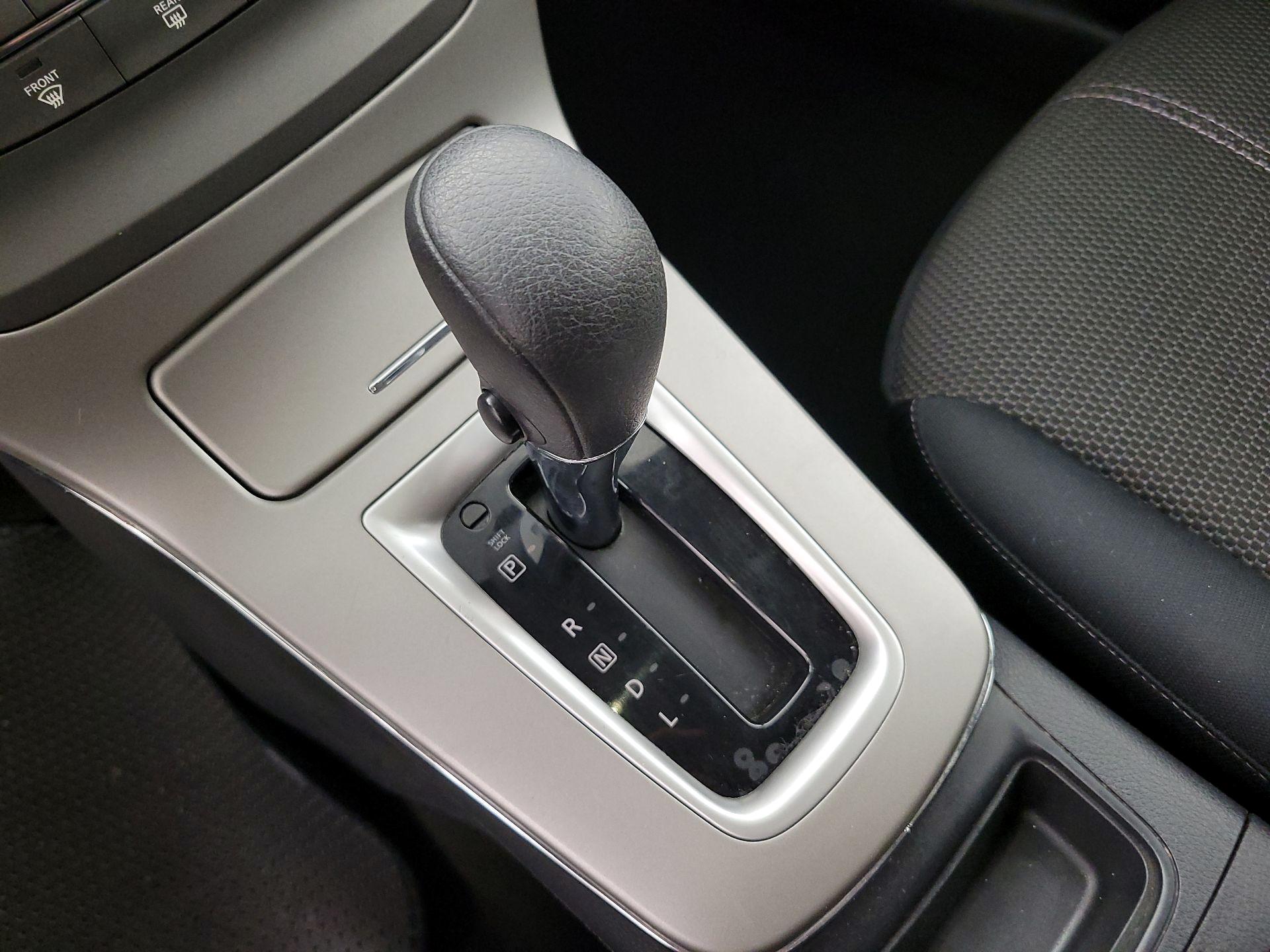 Thumbnail: 2014 Nissan Sentra - 16