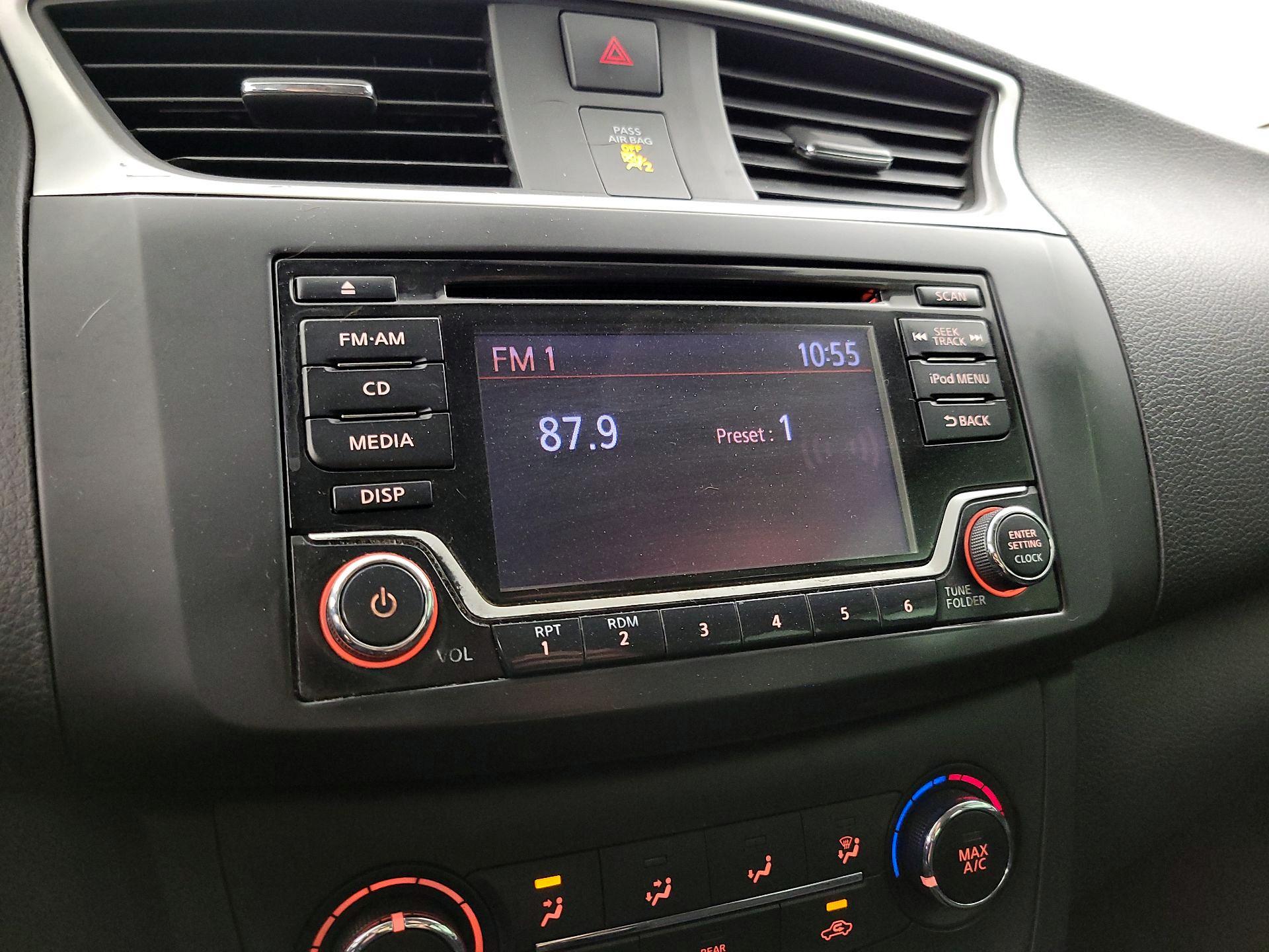 Thumbnail: 2018 Nissan Sentra - 15