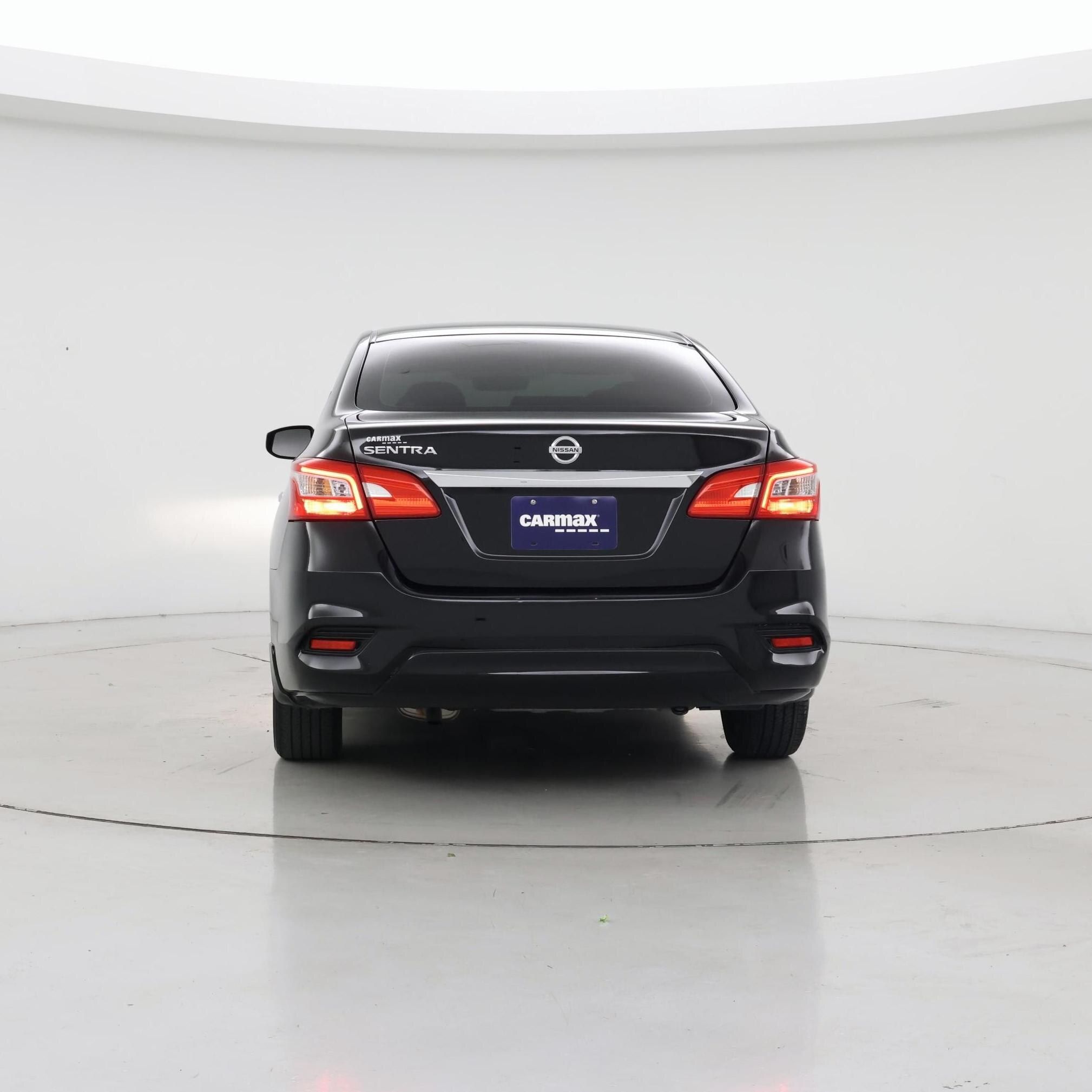 Thumbnail: 2018 Nissan Sentra - 6
