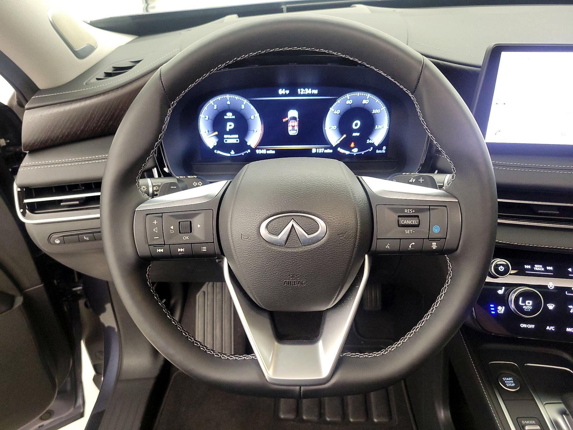Thumbnail: 2023 INFINITI QX60 - 10