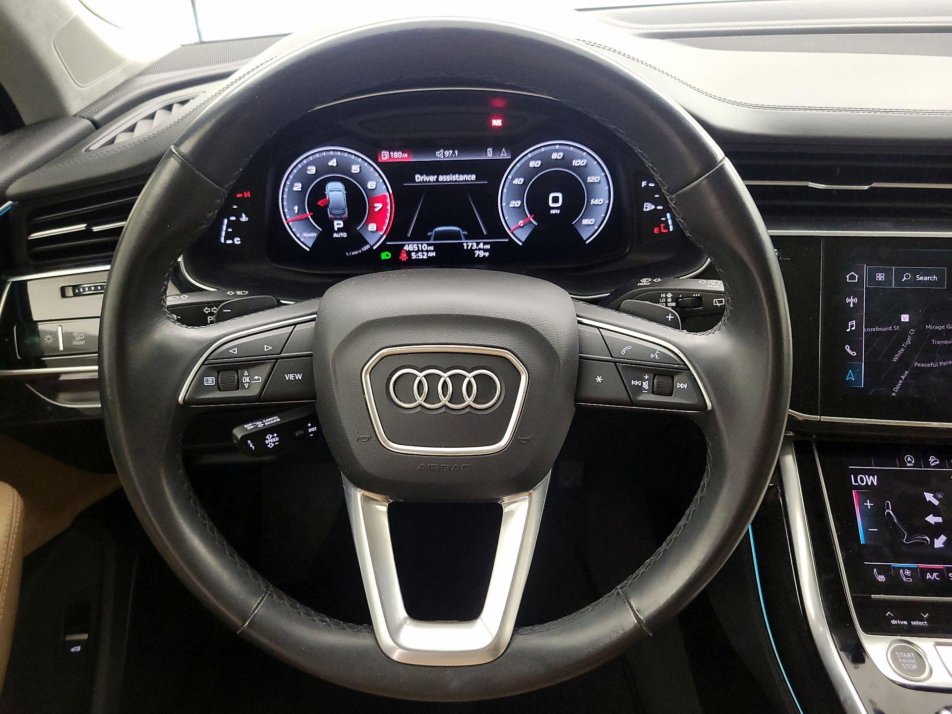Thumbnail: 2021 Audi Q7 - 10