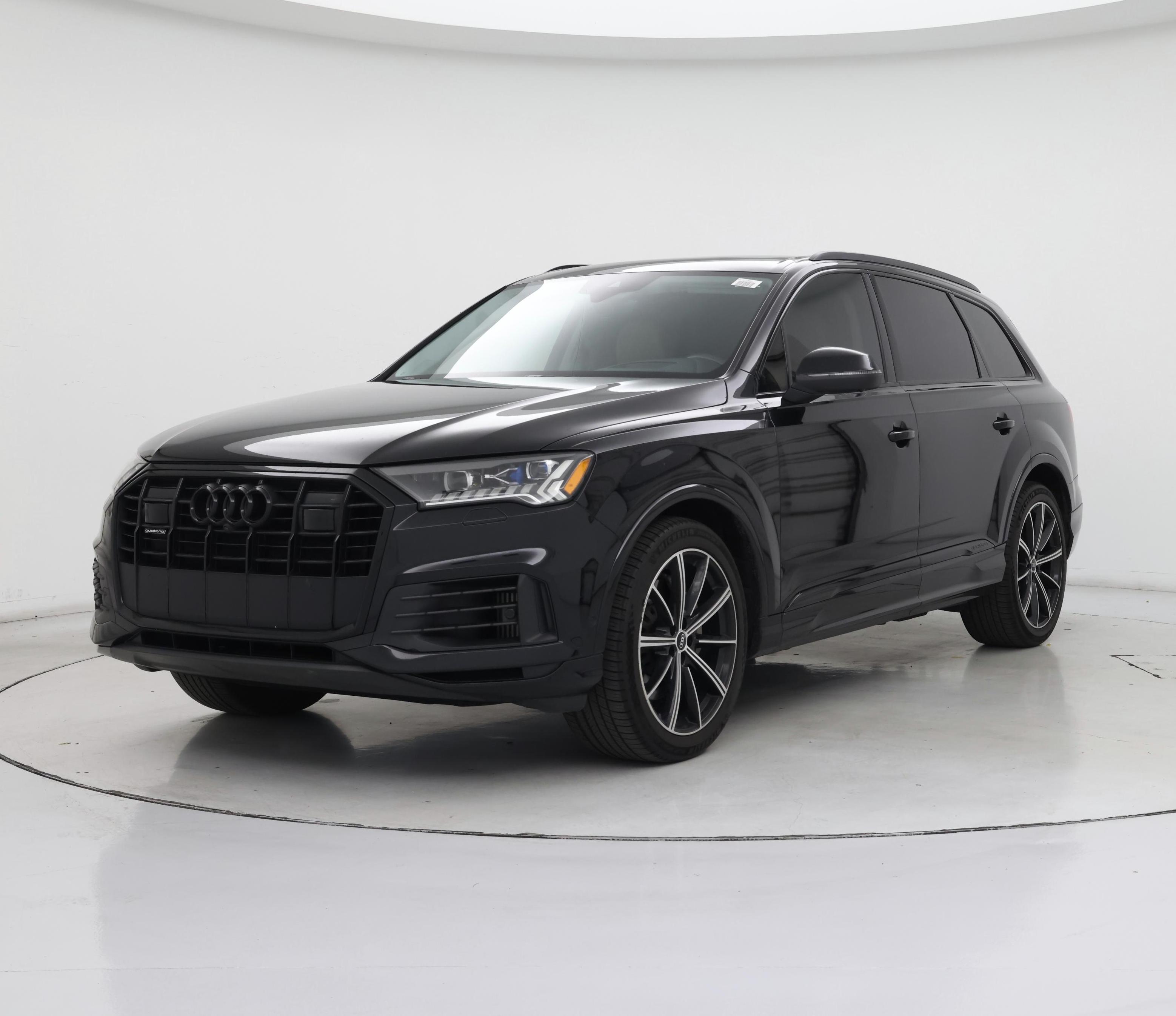 Thumbnail: 2021 Audi Q7 - 4