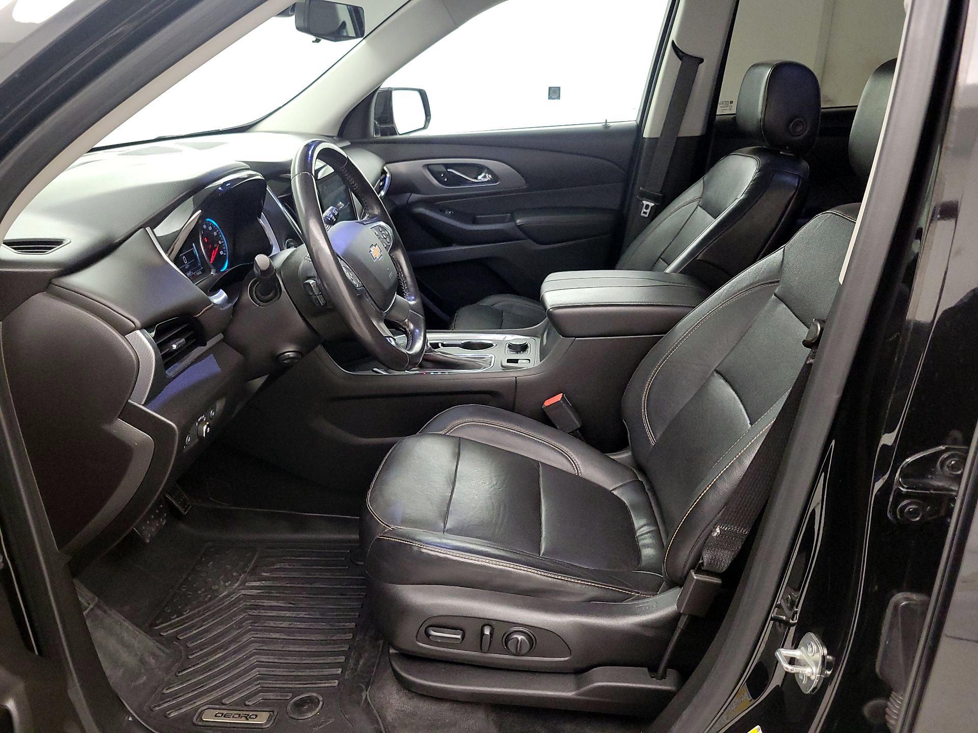 Thumbnail: 2019 Chevrolet Traverse - 11