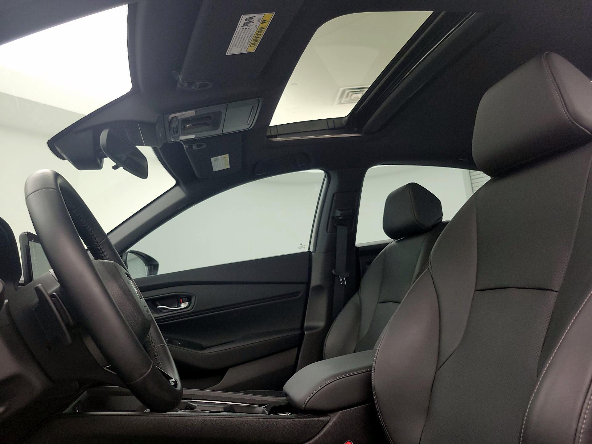 Thumbnail: 2025 Honda Accord - 18