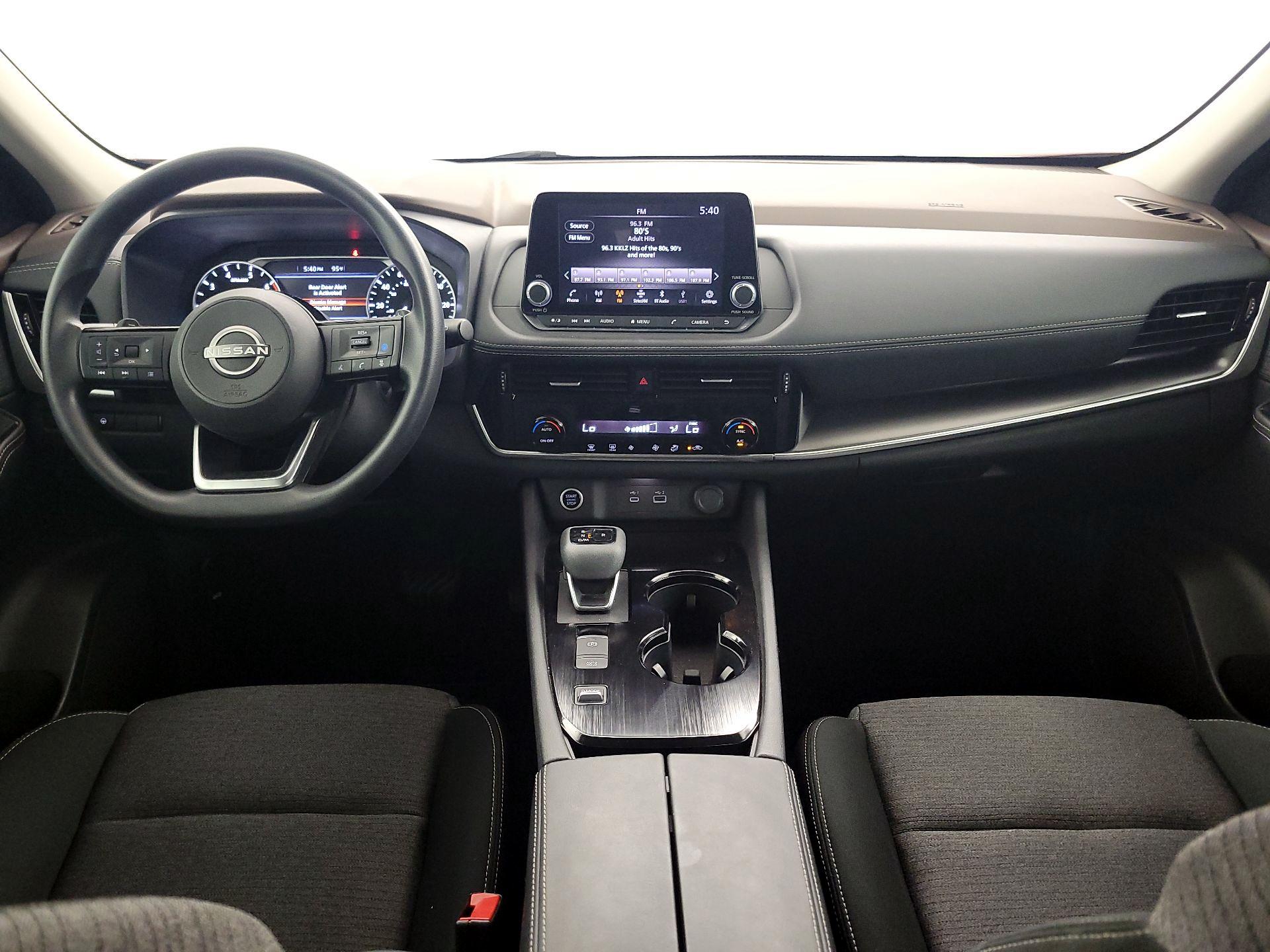 Thumbnail: 2022 Nissan Rogue - 9