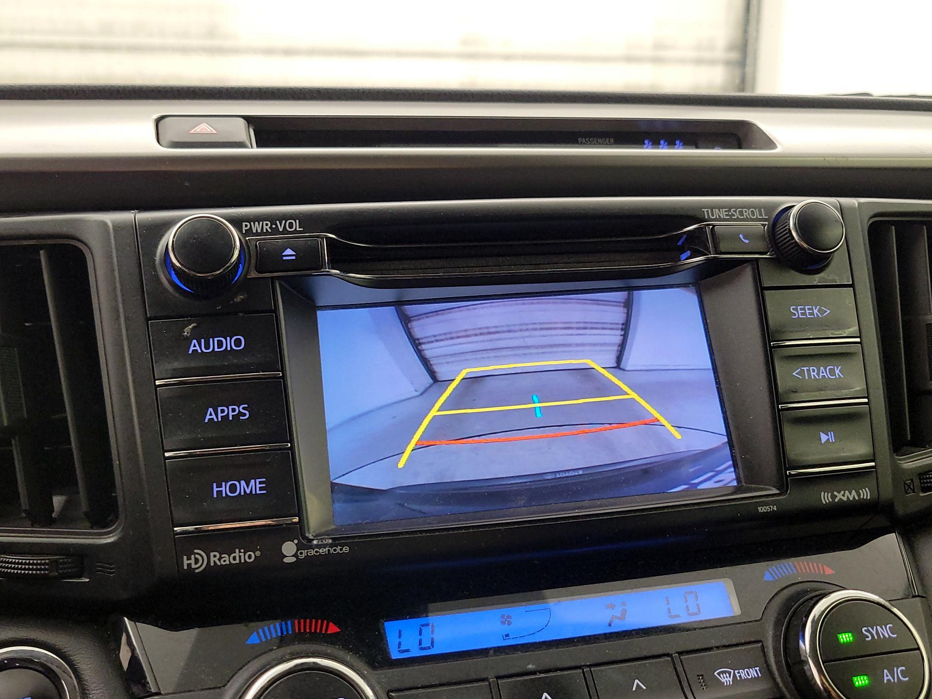 Thumbnail: 2018 Toyota RAV4 - 14