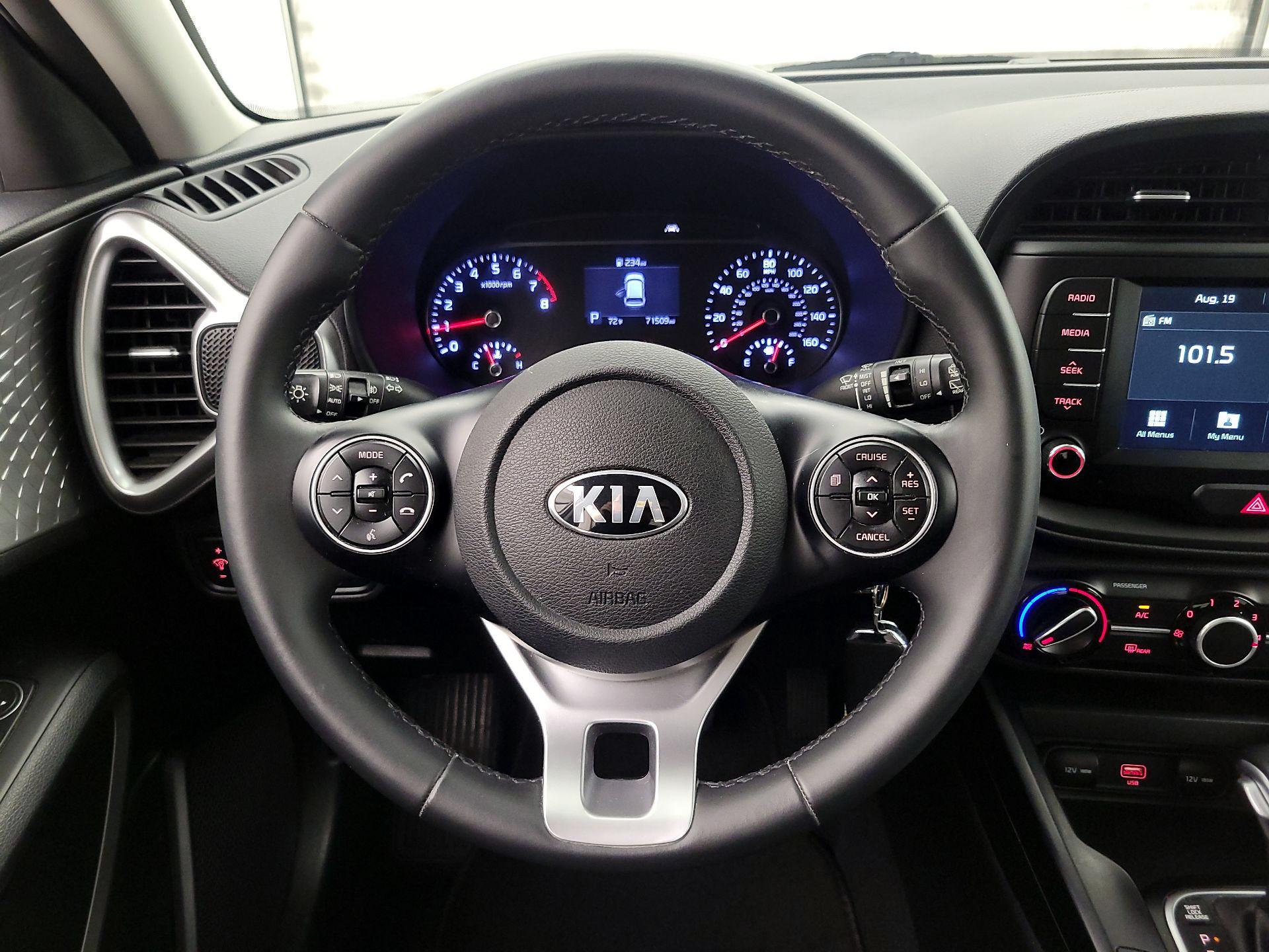 Thumbnail: 2021 Kia Soul - 10