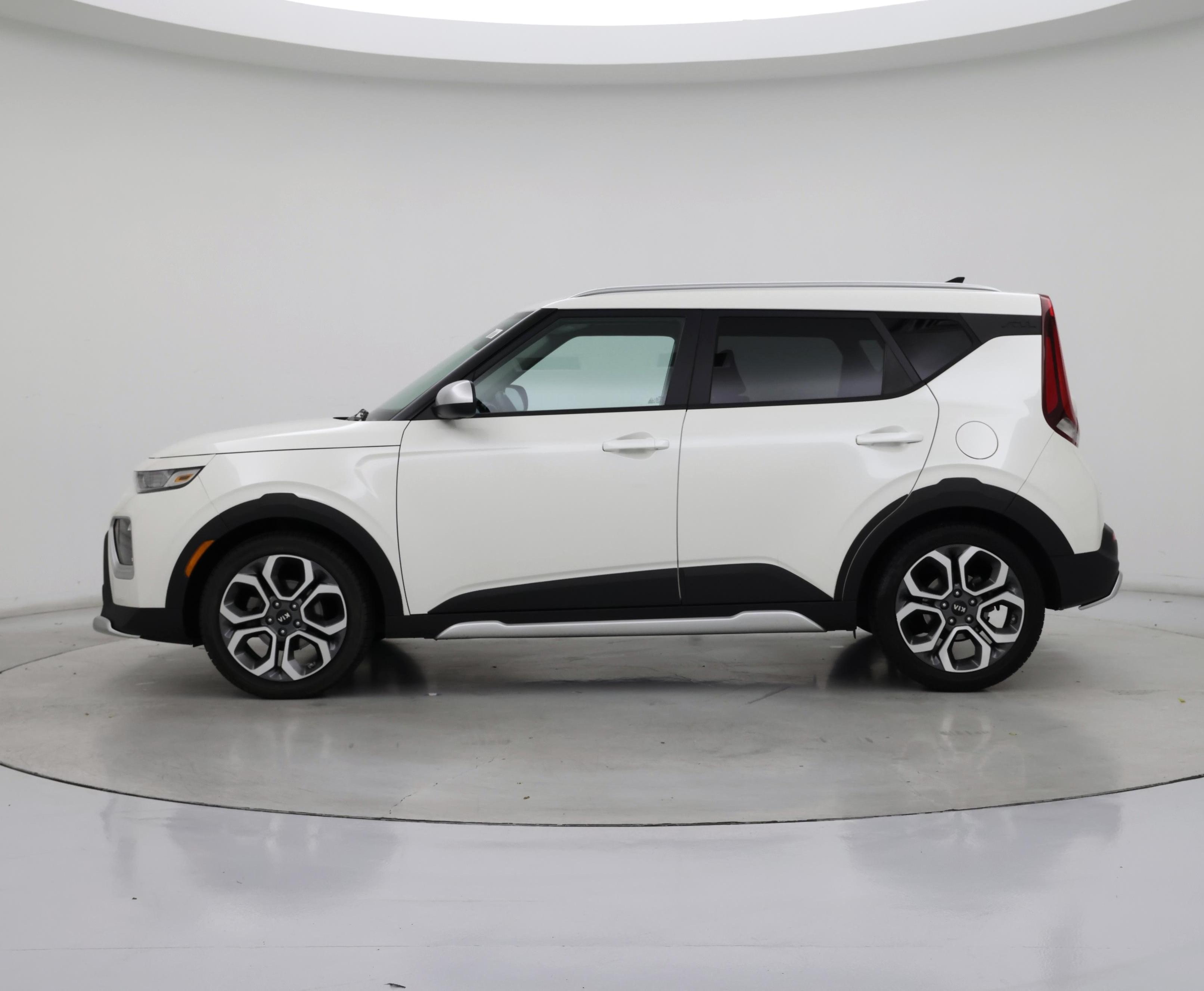Thumbnail: 2021 Kia Soul - 3