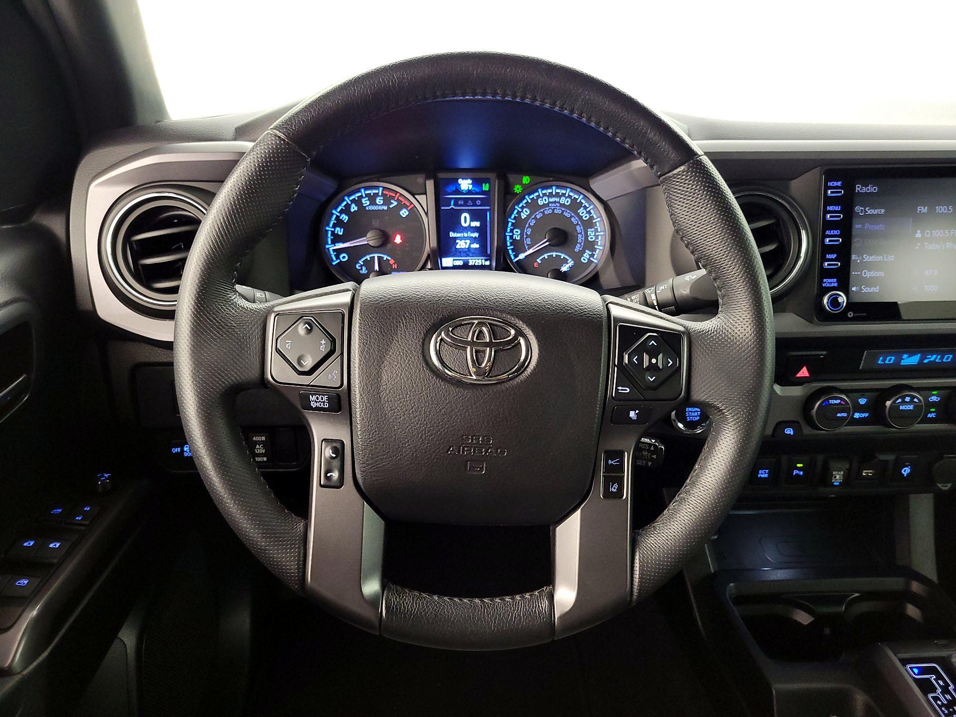 Thumbnail: 2021 Toyota Tacoma - 10