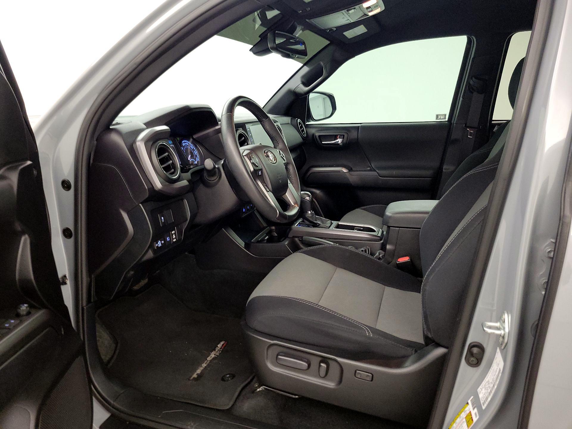 Thumbnail: 2021 Toyota Tacoma - 11
