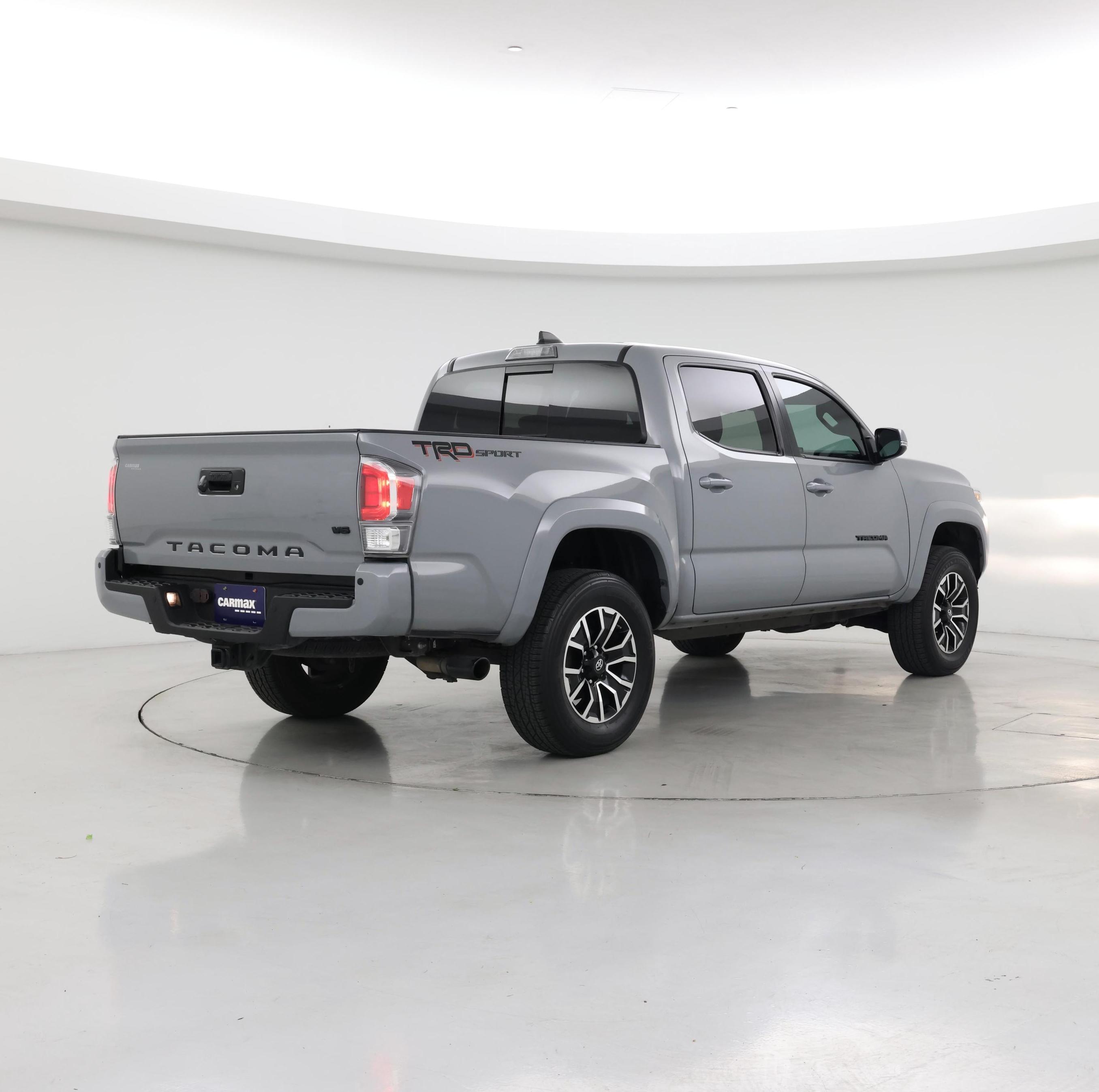 Thumbnail: 2021 Toyota Tacoma - 8