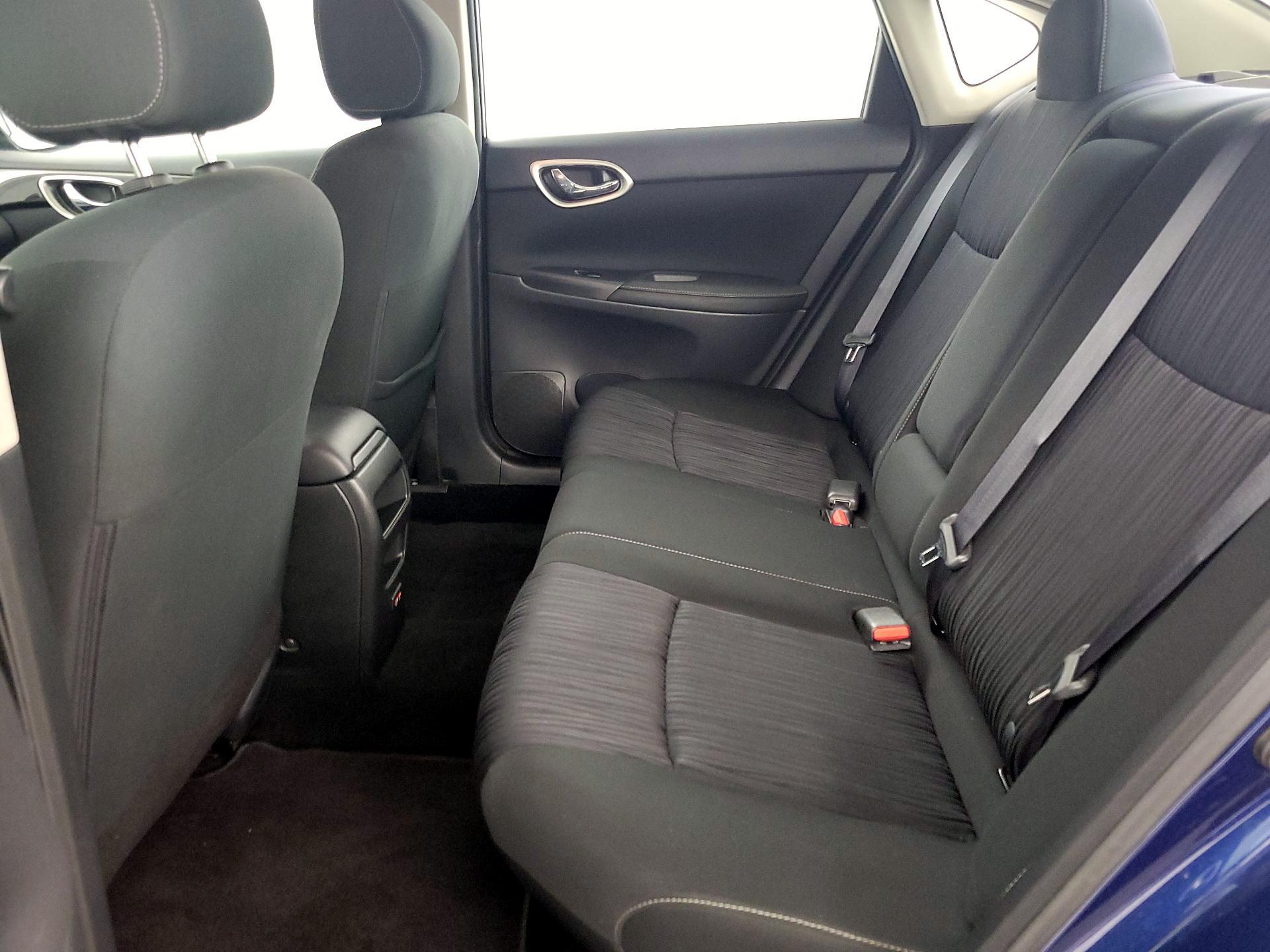 Thumbnail: 2019 Nissan Sentra - 19