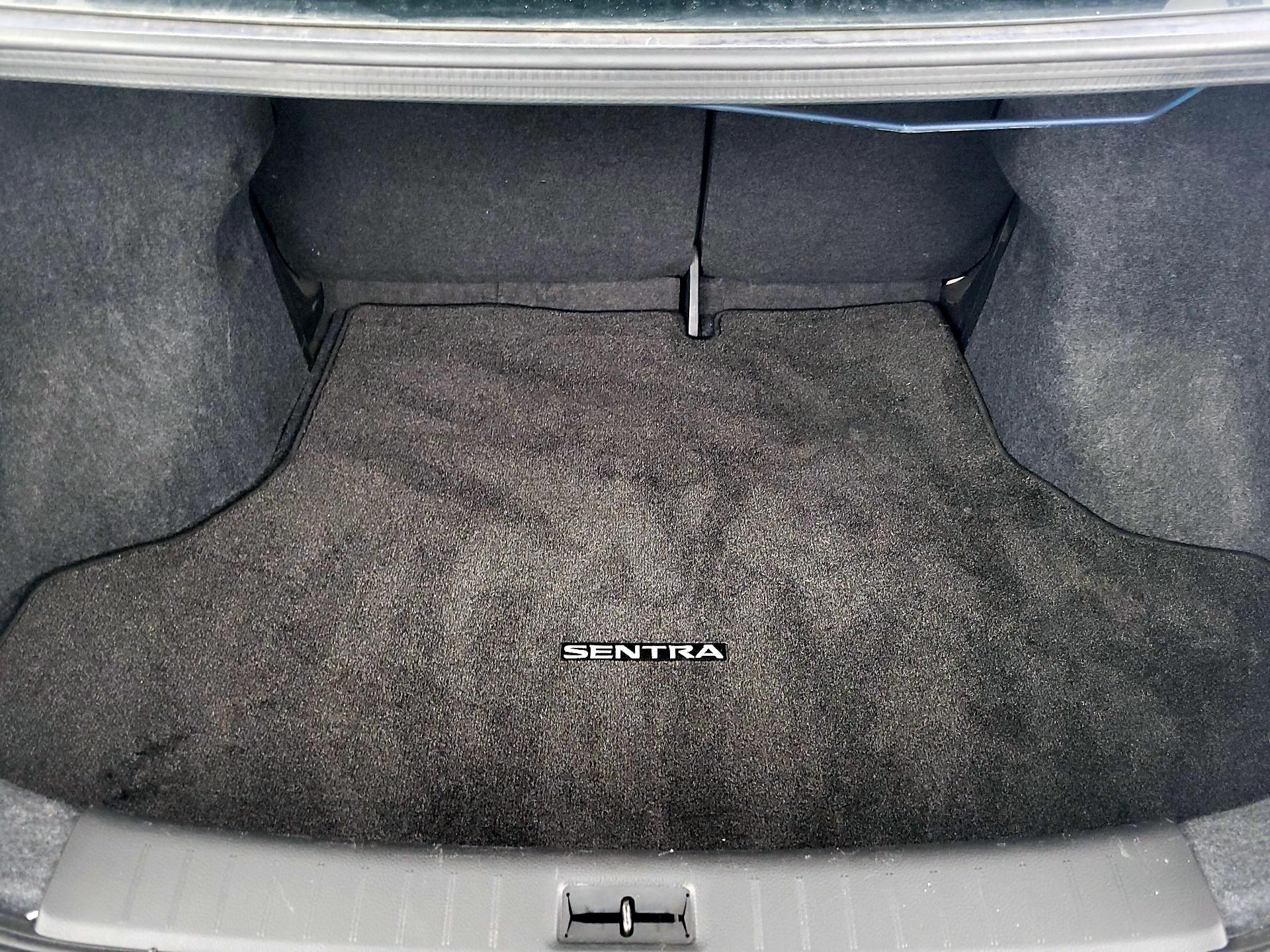 Thumbnail: 2019 Nissan Sentra - 20