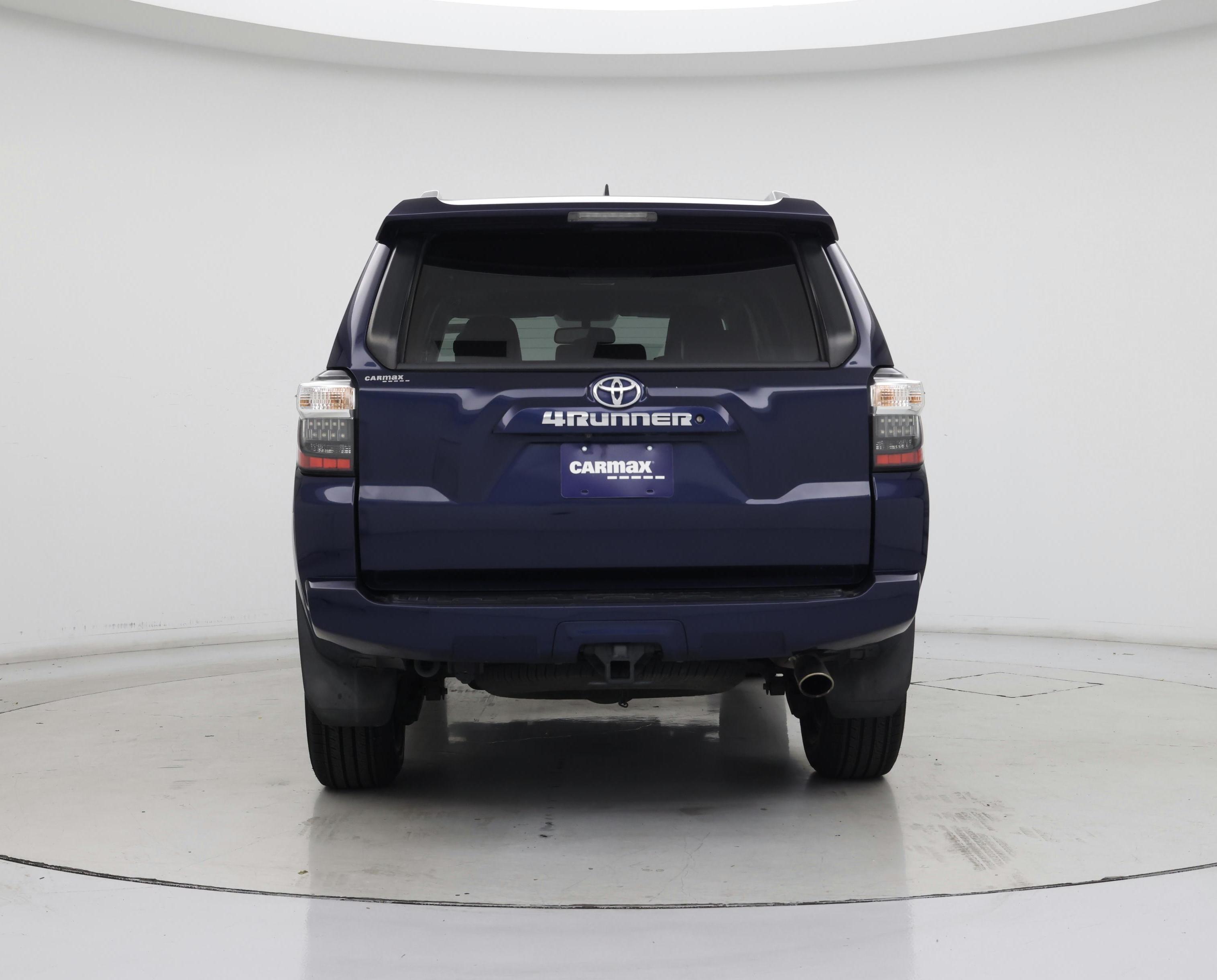 Thumbnail: 2016 Toyota 4Runner - 6