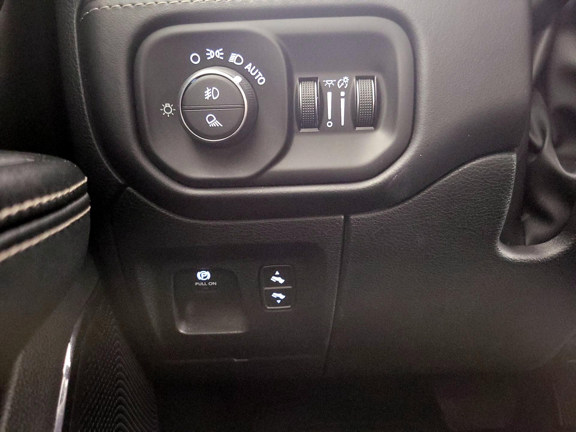 Thumbnail: 2023 RAM 1500 - 13