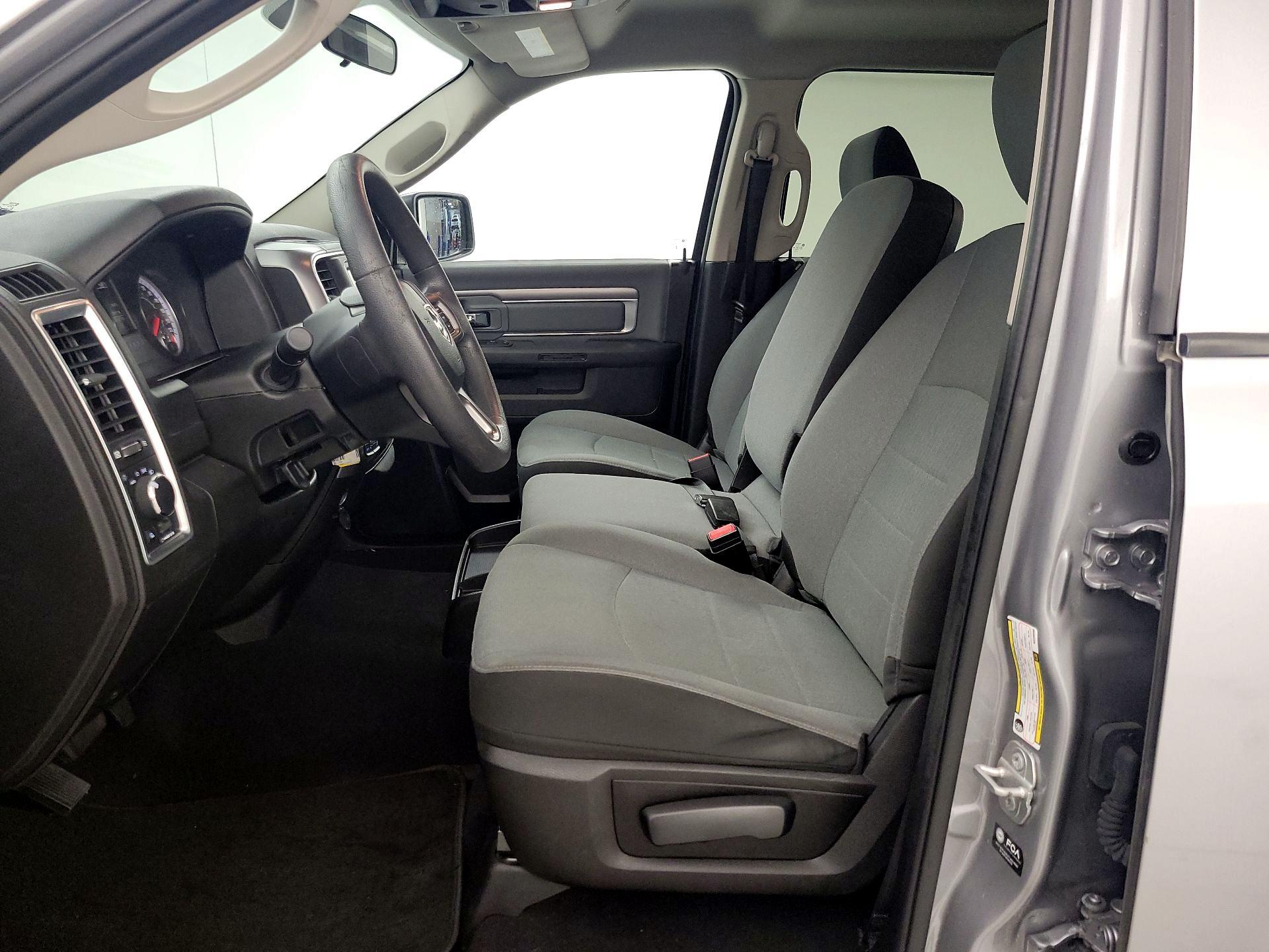 Thumbnail: 2022 RAM 1500 Classic - 11