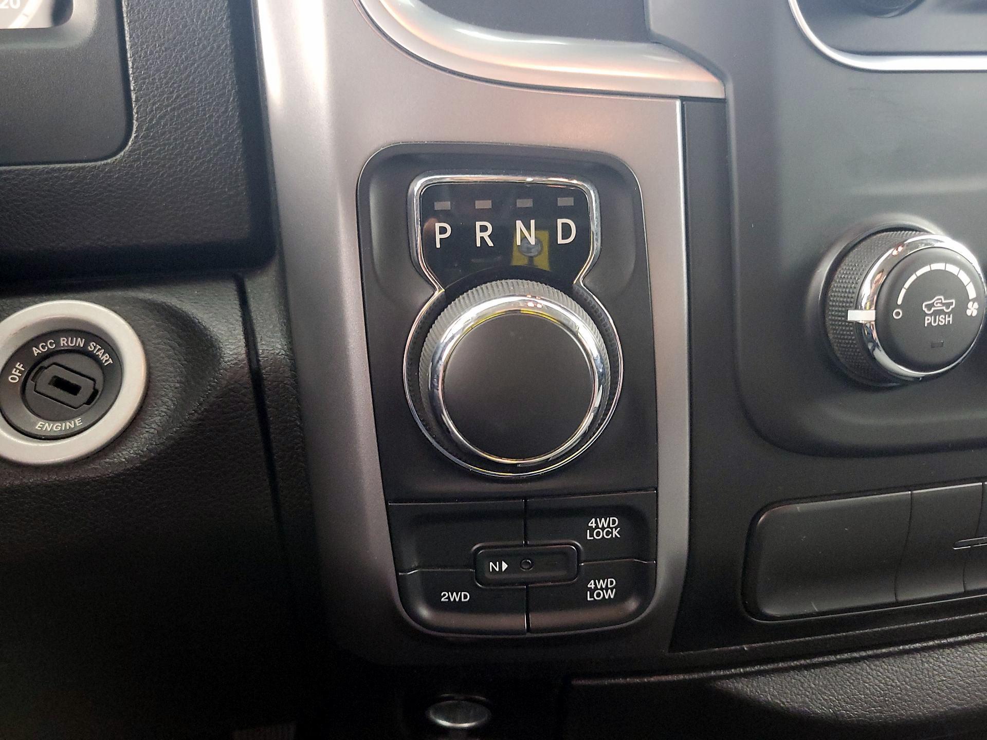 Thumbnail: 2022 RAM 1500 Classic - 17