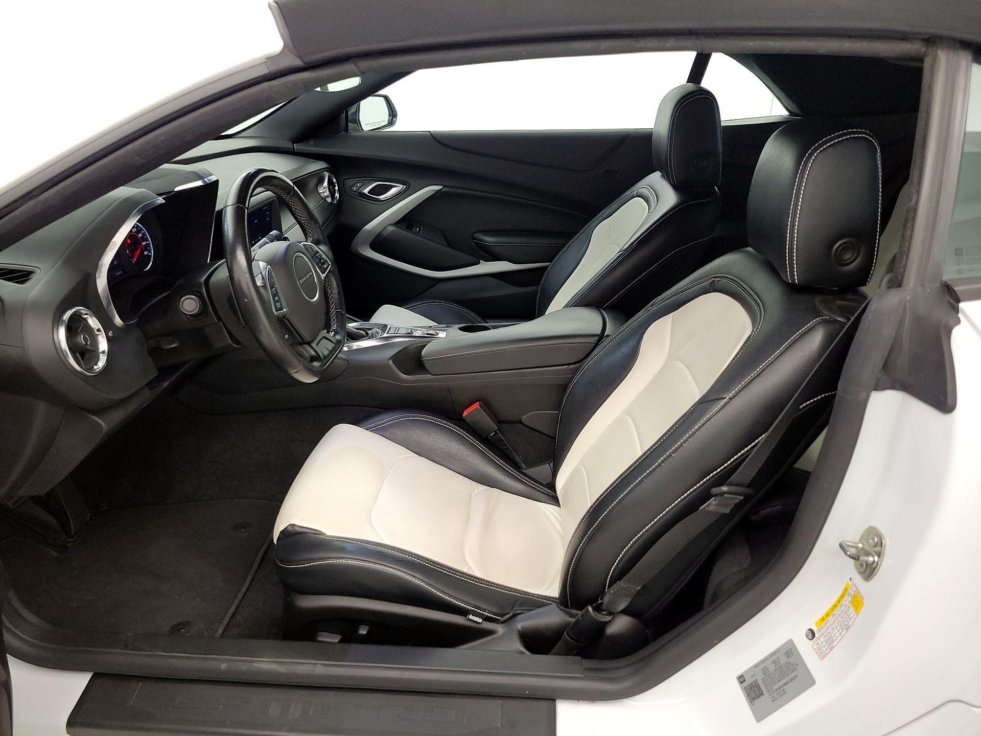 Thumbnail: 2021 Chevrolet Camaro - 11