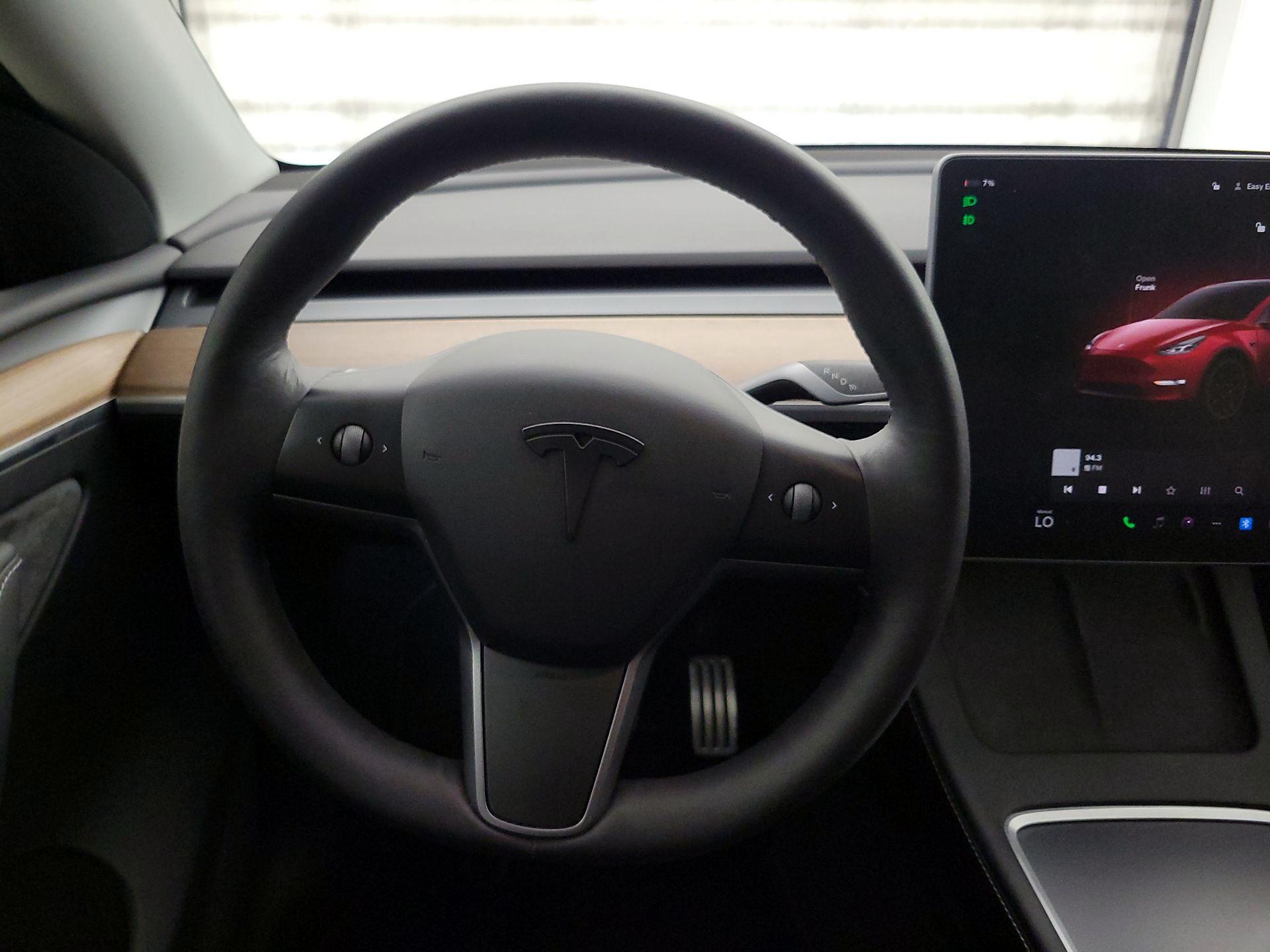 Thumbnail: 2022 Tesla Model Y - 10