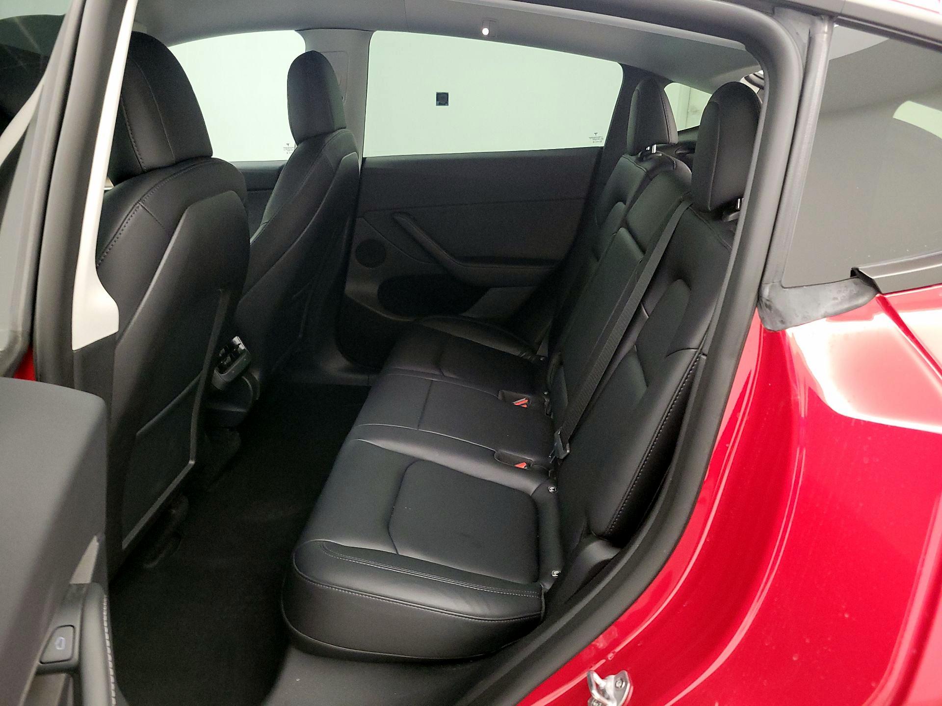 Thumbnail: 2022 Tesla Model Y - 19