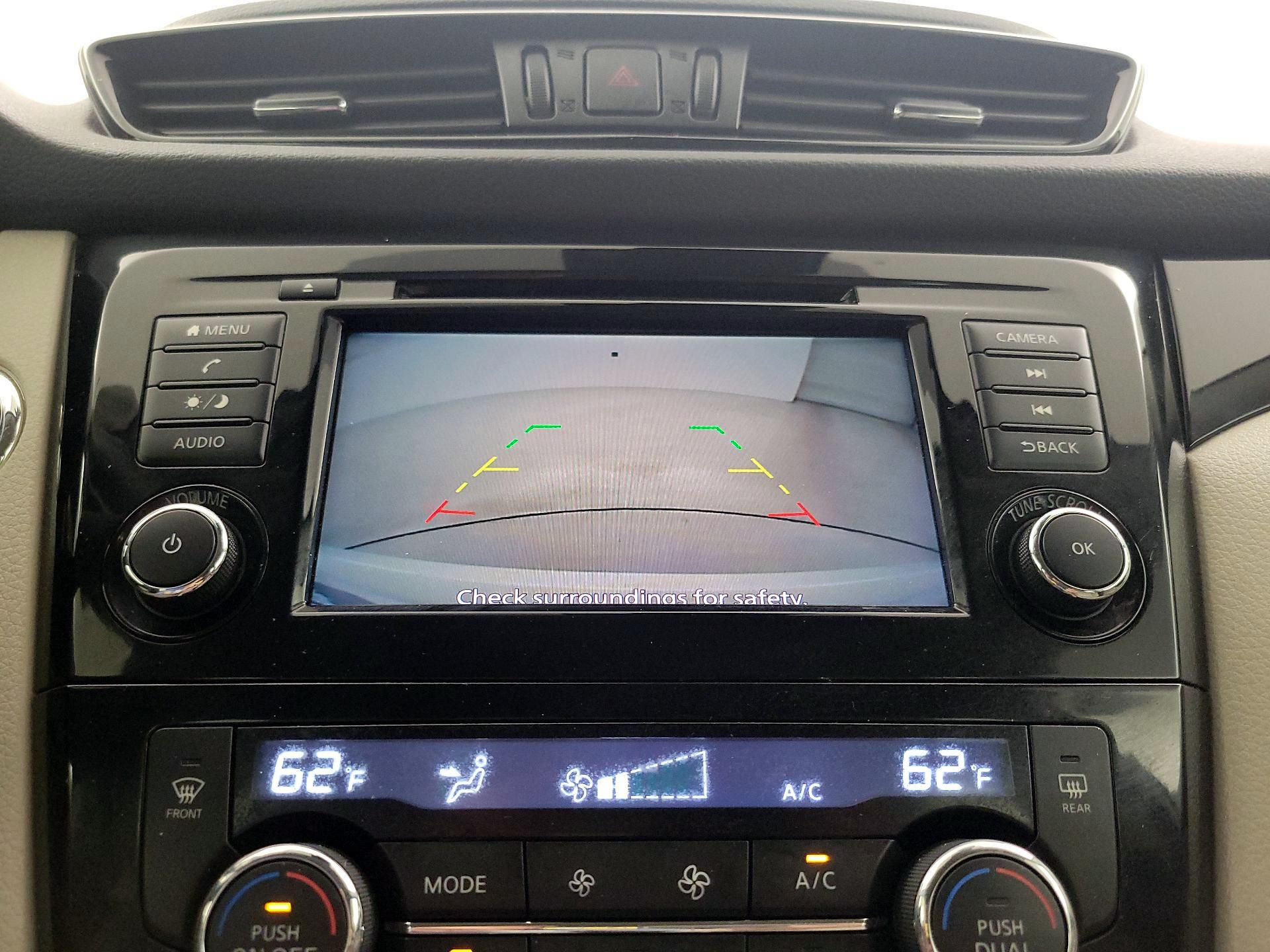 Thumbnail: 2019 Nissan Rogue Sport - 14