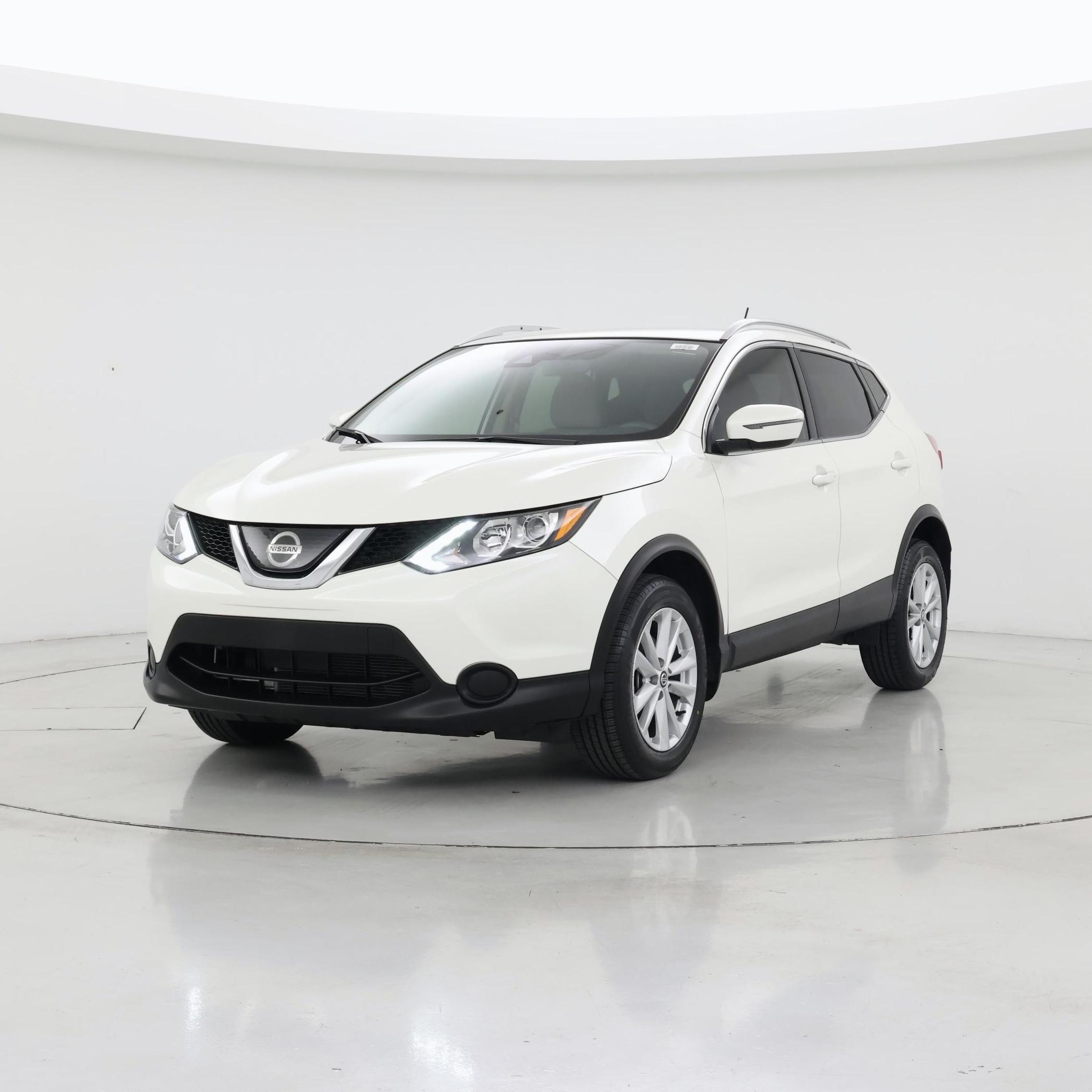 Thumbnail: 2019 Nissan Rogue Sport - 4