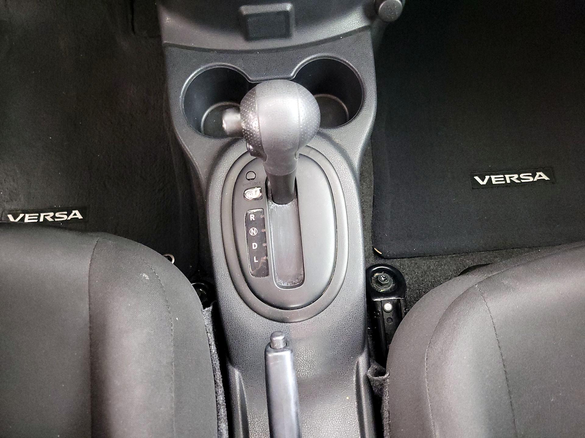 Thumbnail: 2017 Nissan Versa - 16