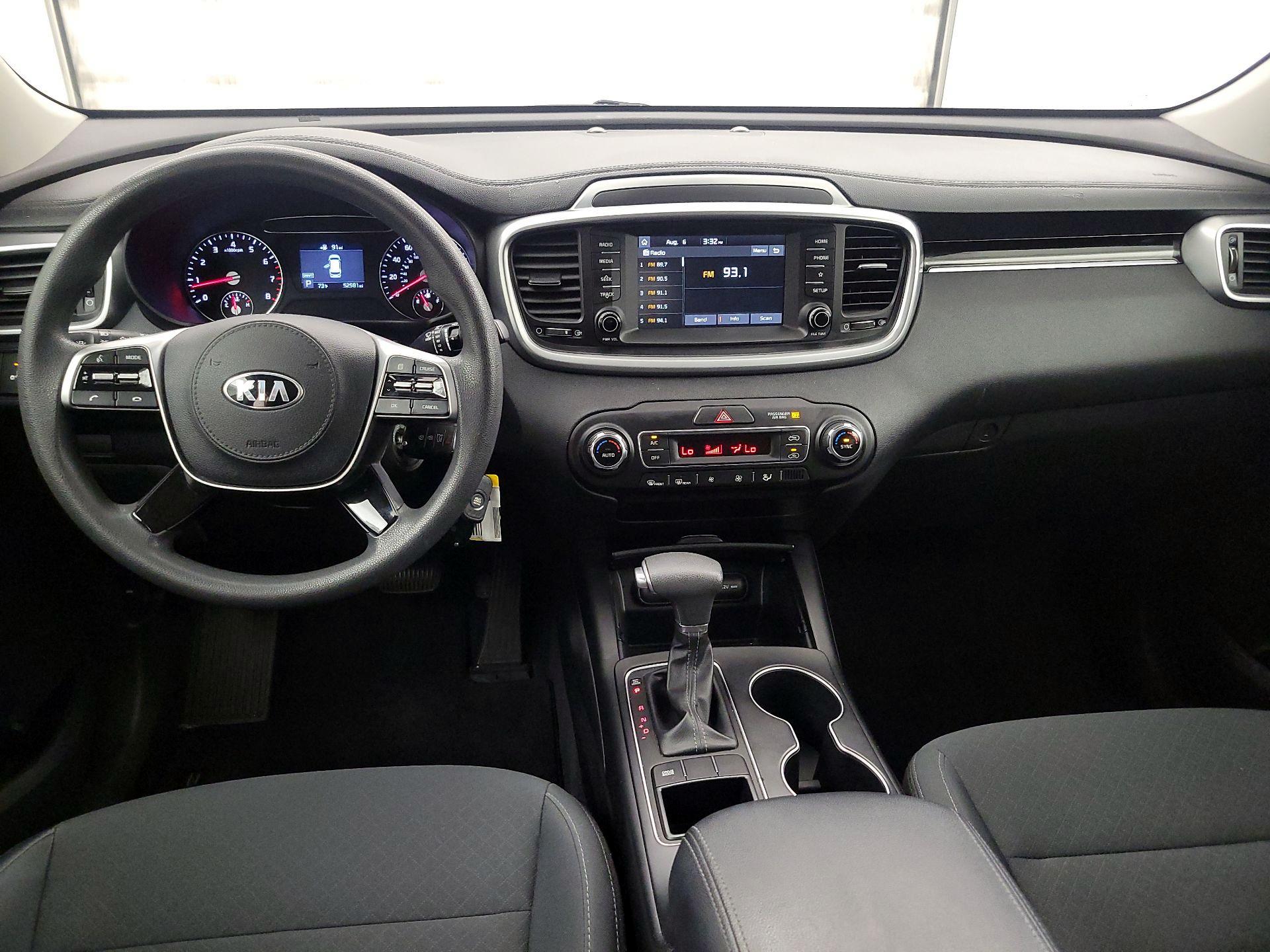 Thumbnail: 2019 Kia Sorento - 9