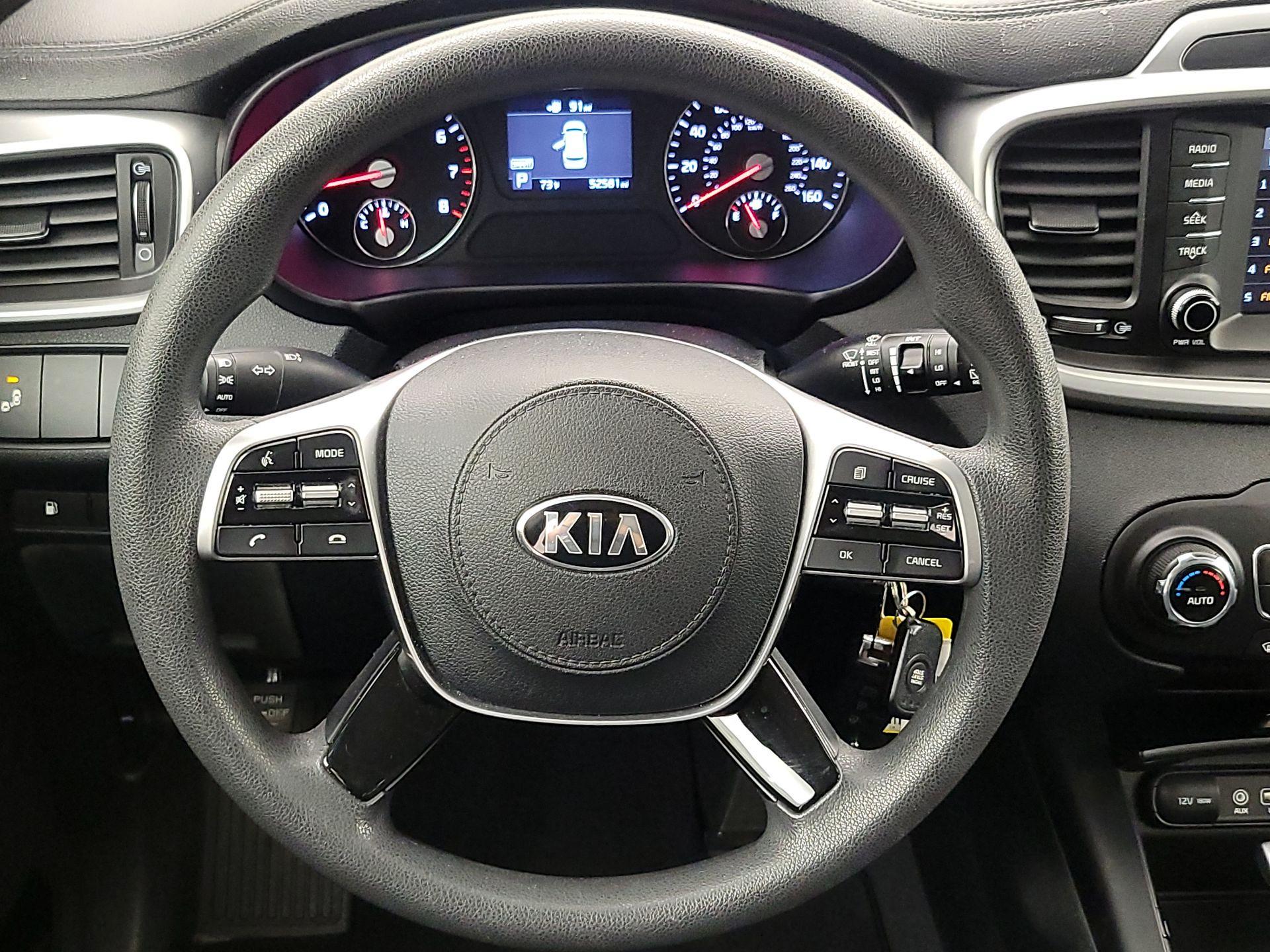Thumbnail: 2019 Kia Sorento - 10