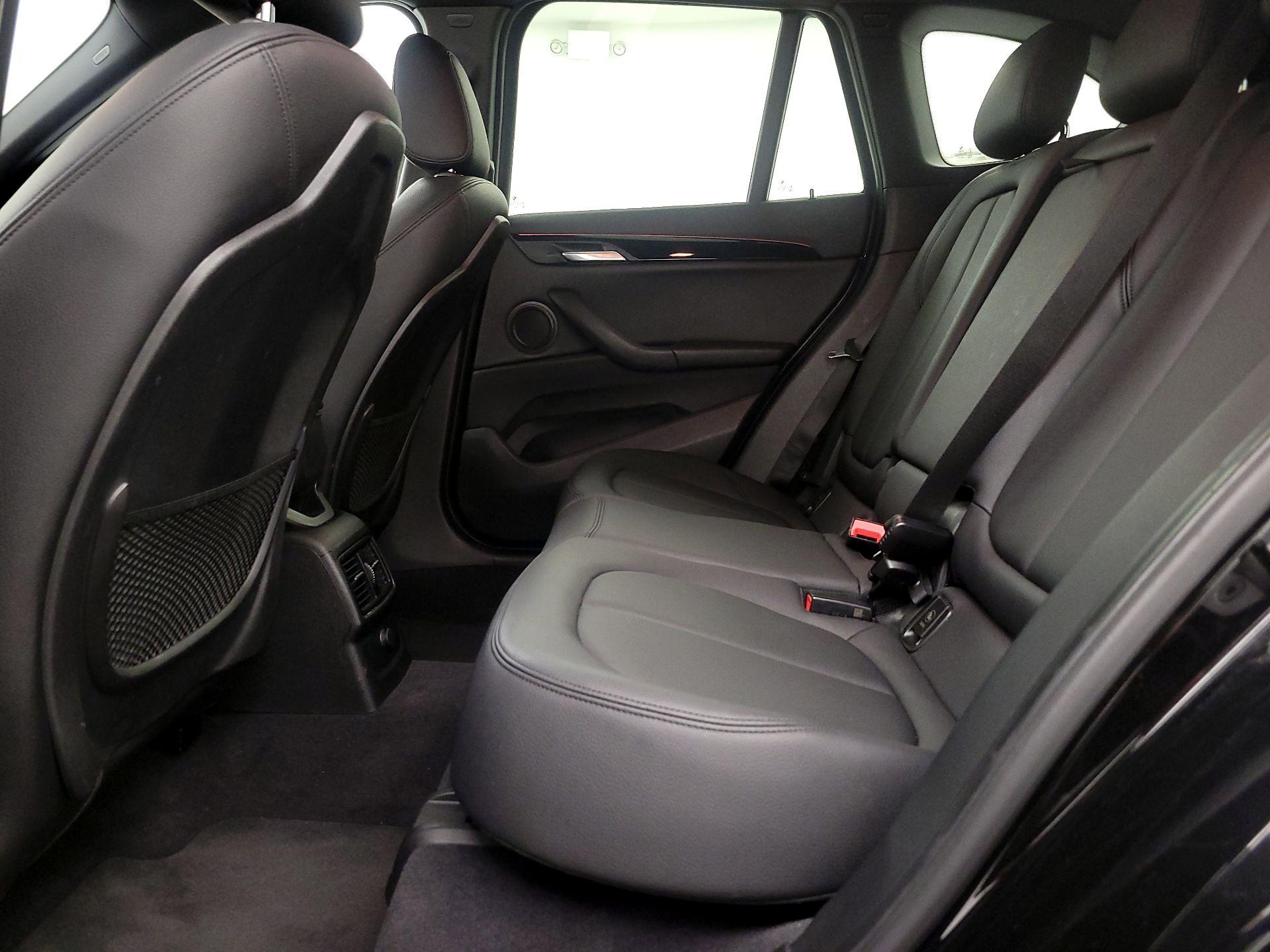 Thumbnail: 2016 BMW X1 - 20