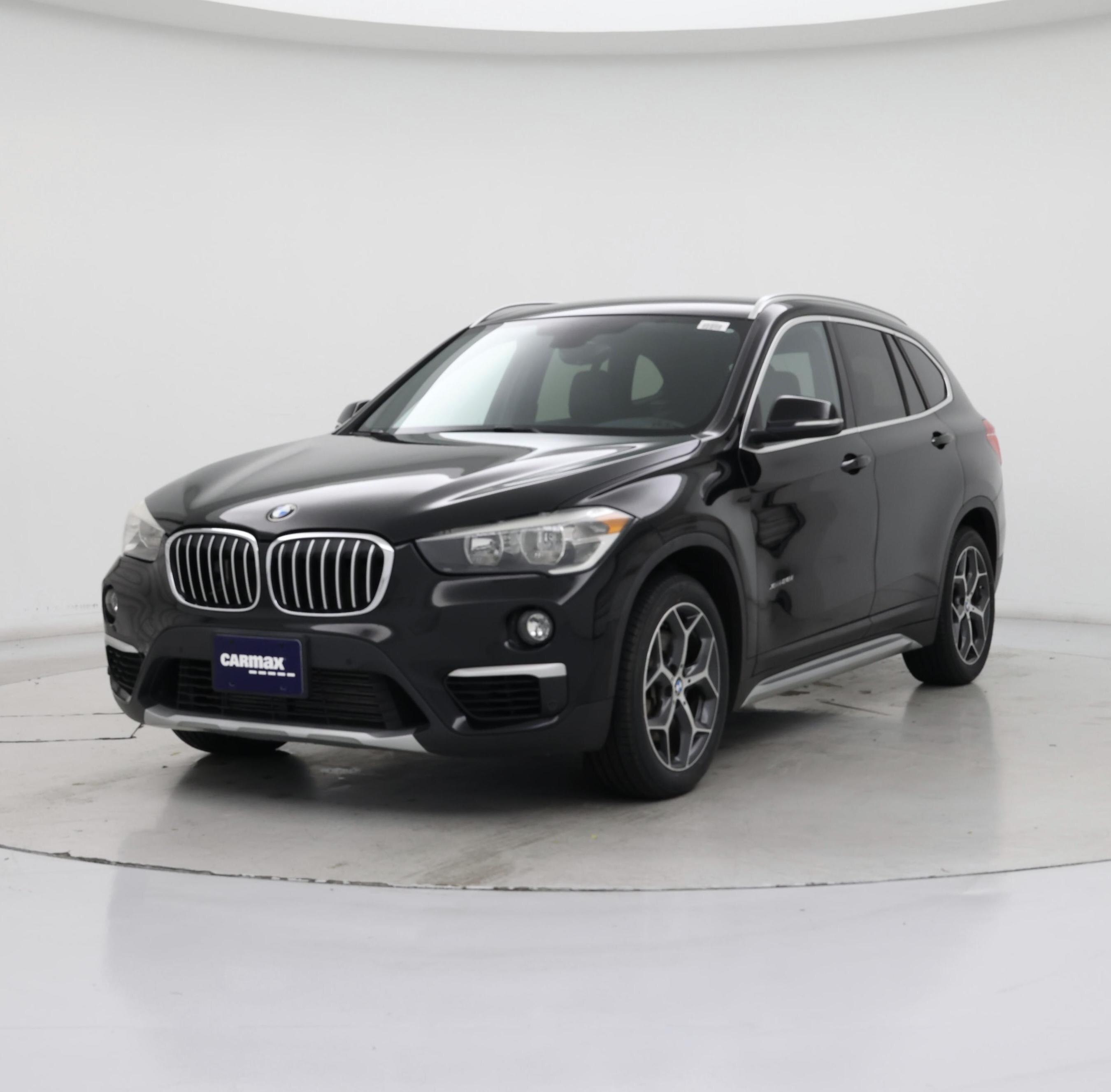 Thumbnail: 2016 BMW X1 - 4