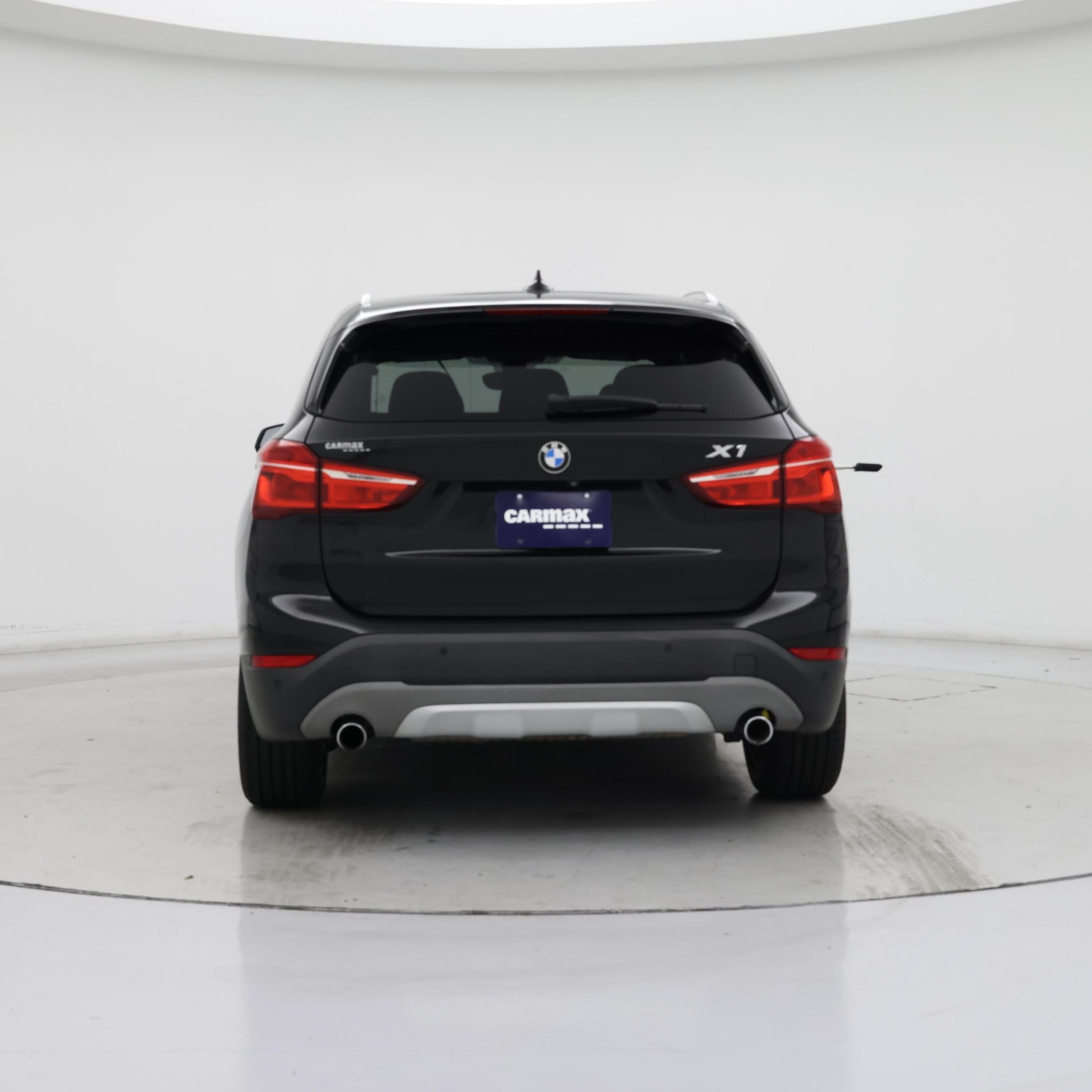 Thumbnail: 2016 BMW X1 - 6