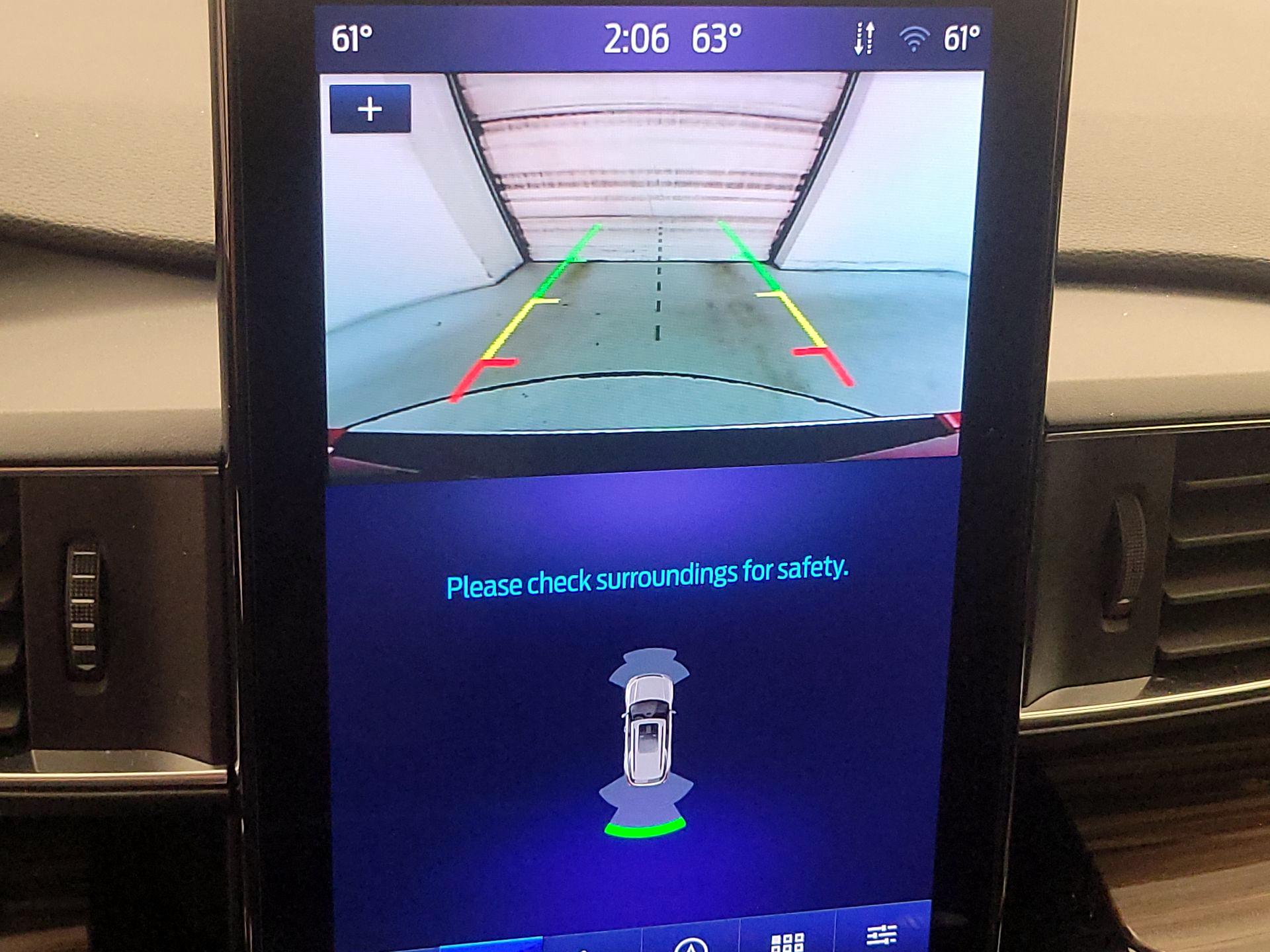 Thumbnail: 2024 Ford Explorer - 15