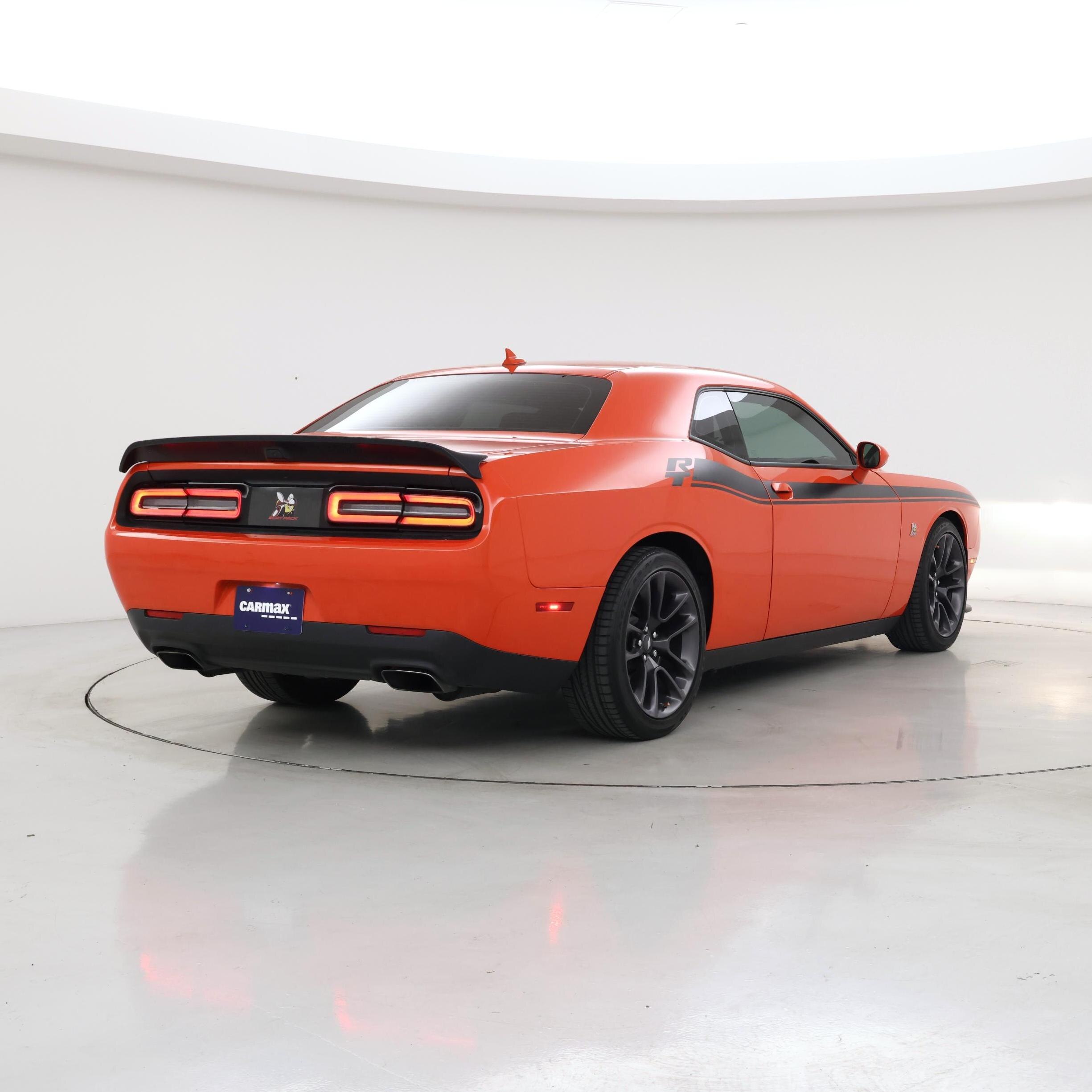 Thumbnail: 2022 Dodge Challenger - 8