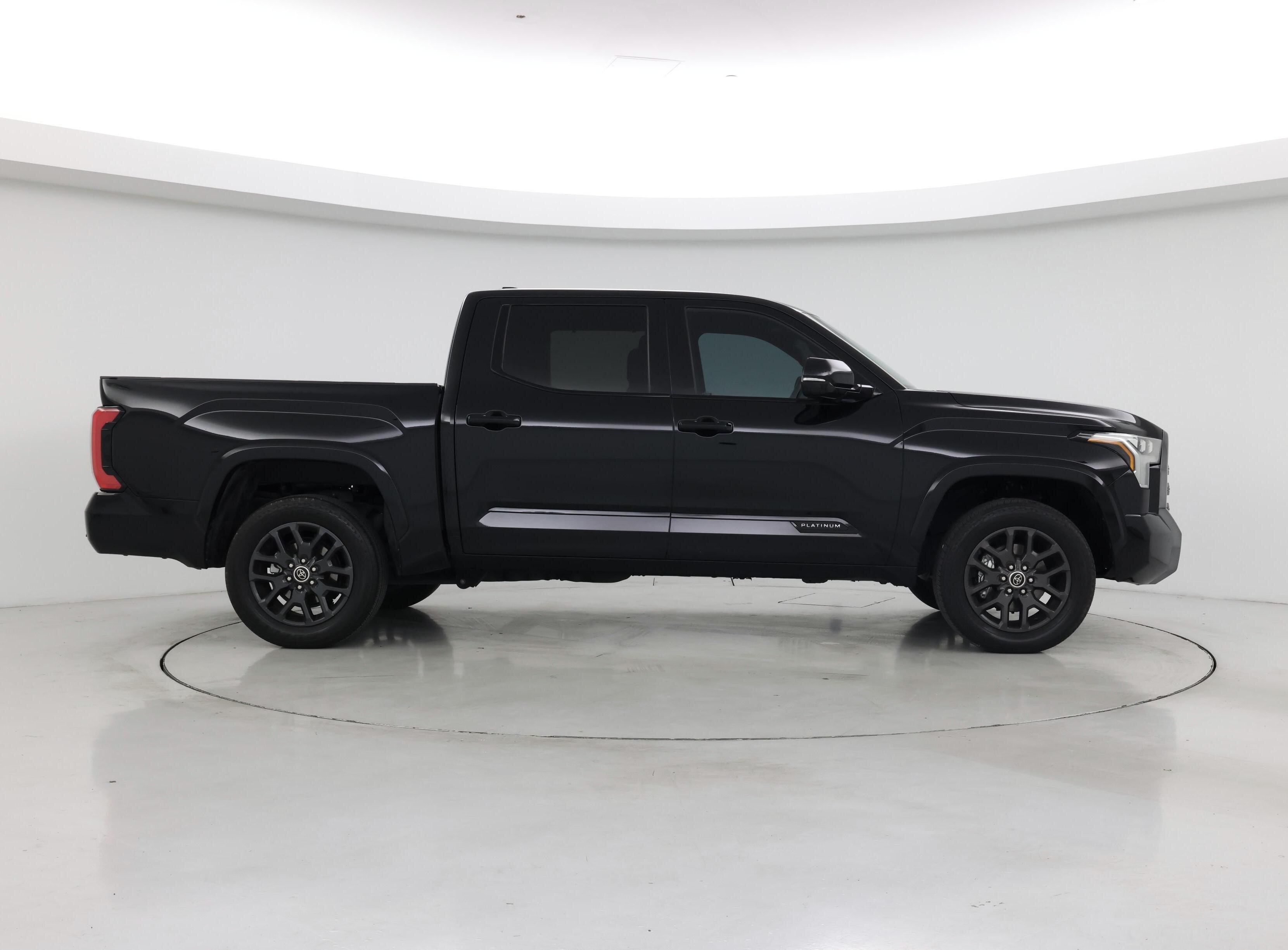 Thumbnail: 2023 Toyota Tundra - 7