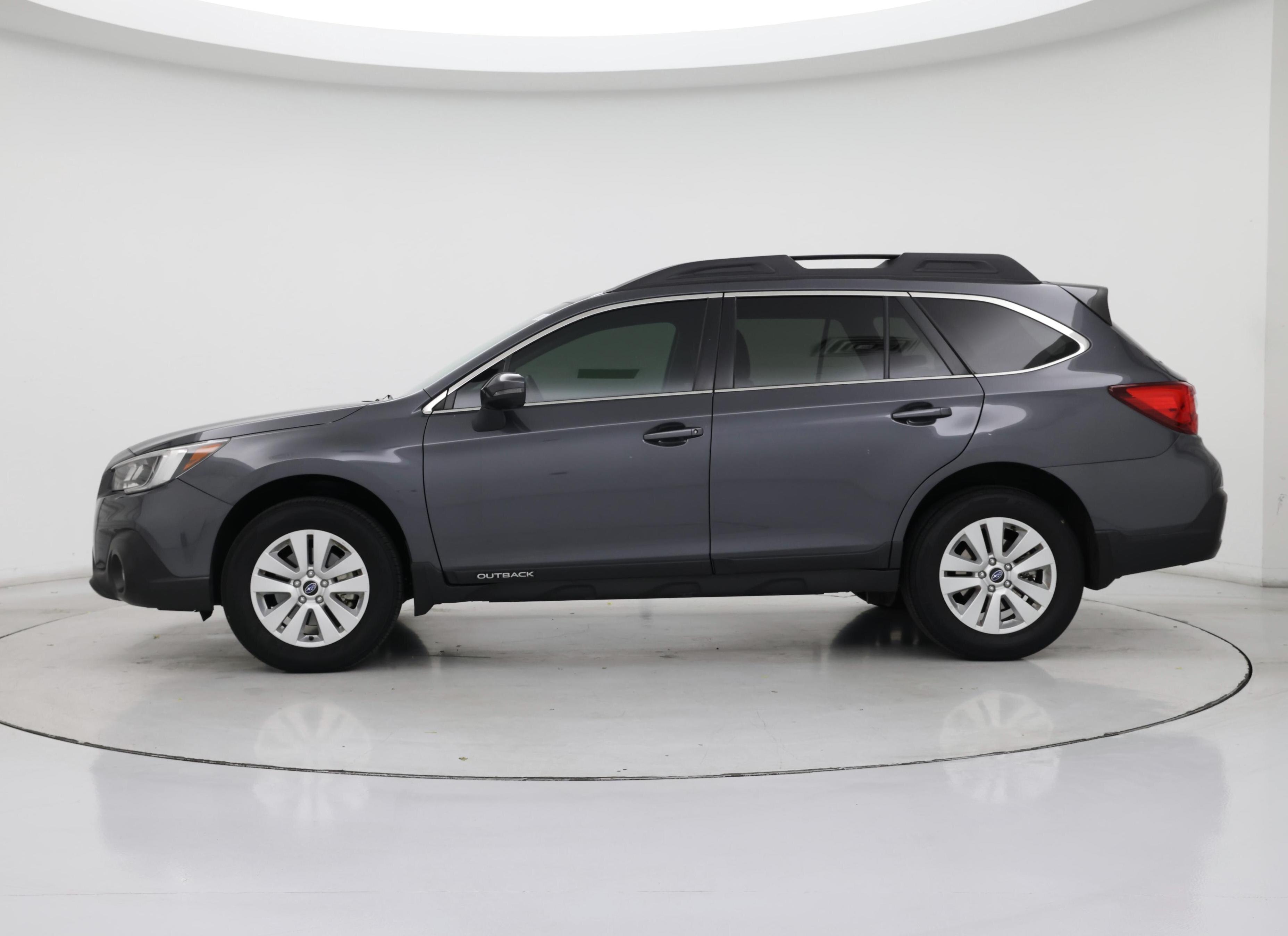 Thumbnail: 2019 Subaru Outback - 3