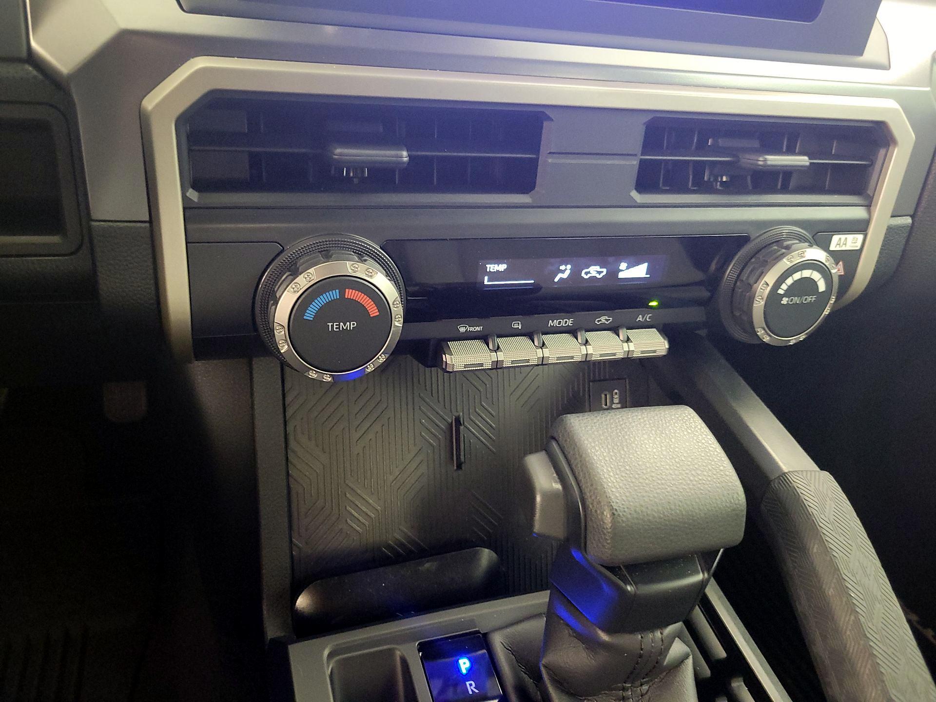 Thumbnail: 2024 Toyota Tacoma - 16