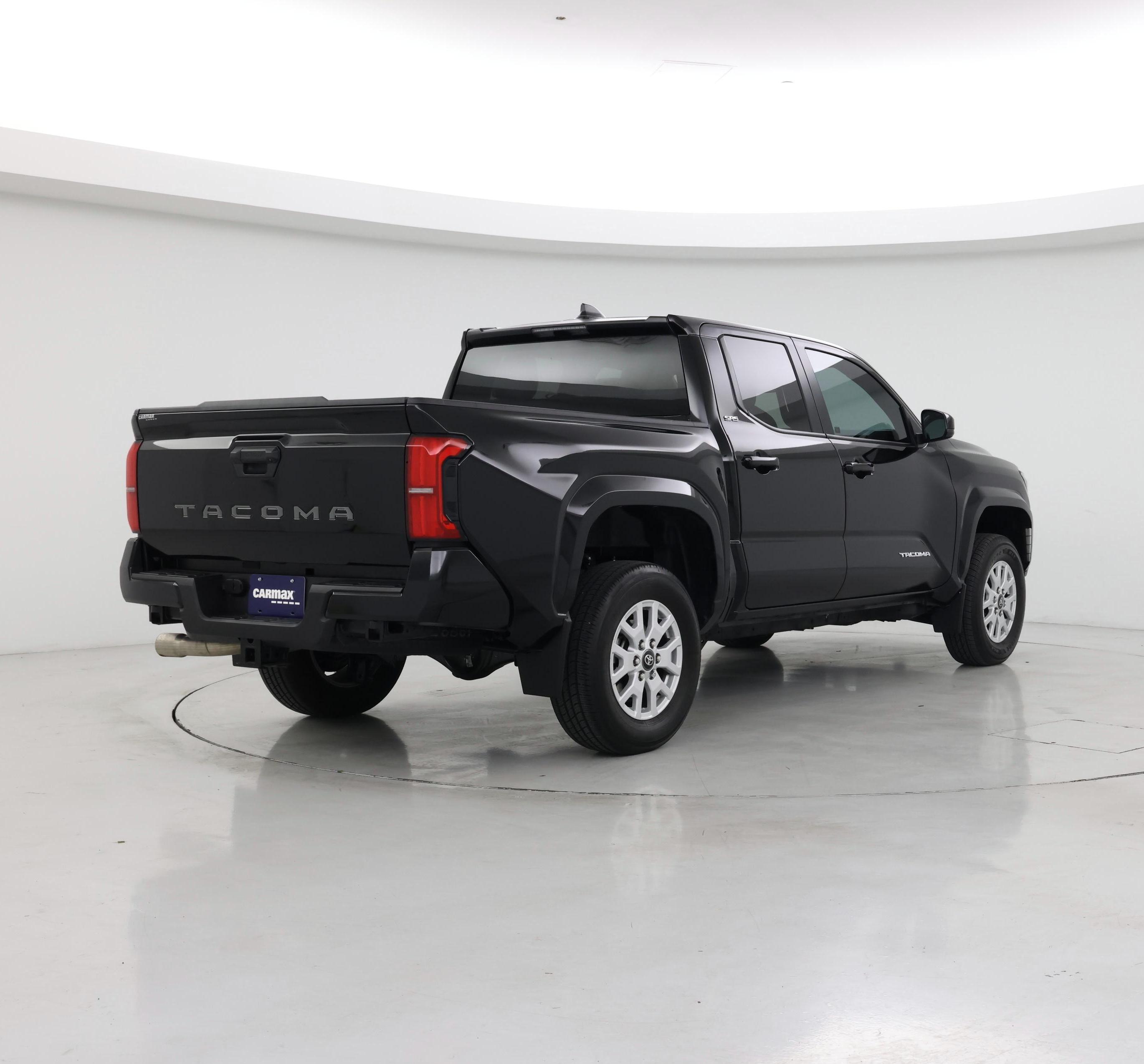 Thumbnail: 2024 Toyota Tacoma - 8