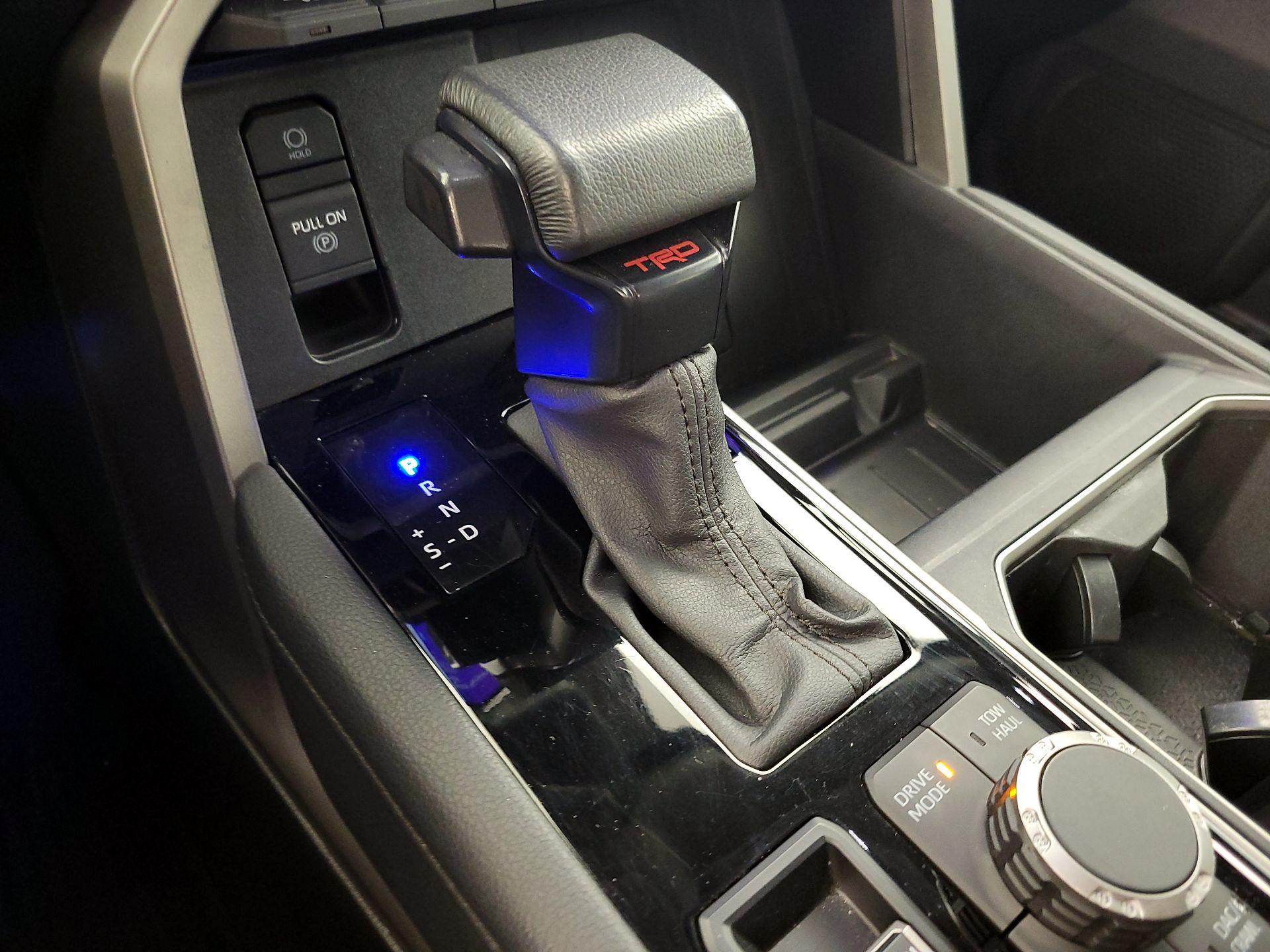 Thumbnail: 2024 Toyota Tundra - 18