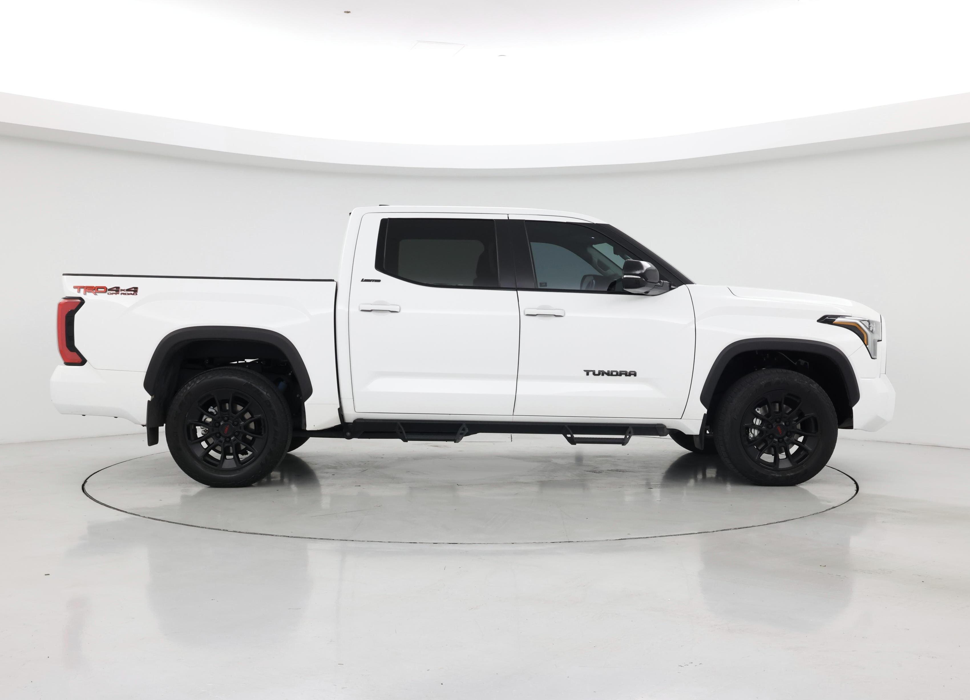 Thumbnail: 2024 Toyota Tundra - 7