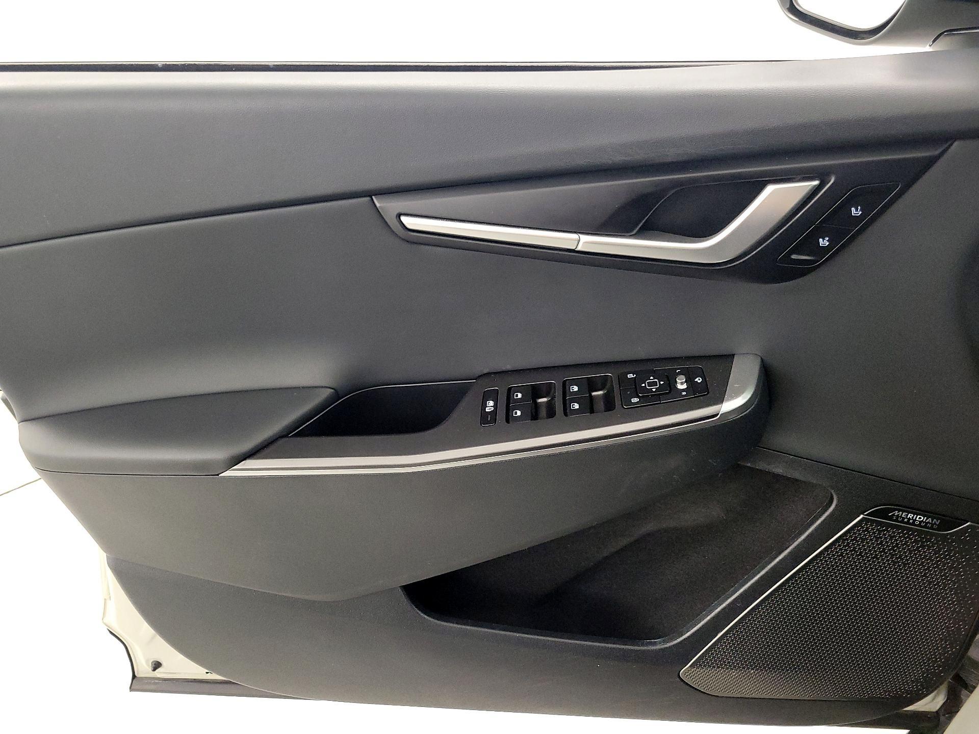 Thumbnail: 2024 Kia EV6 - 12