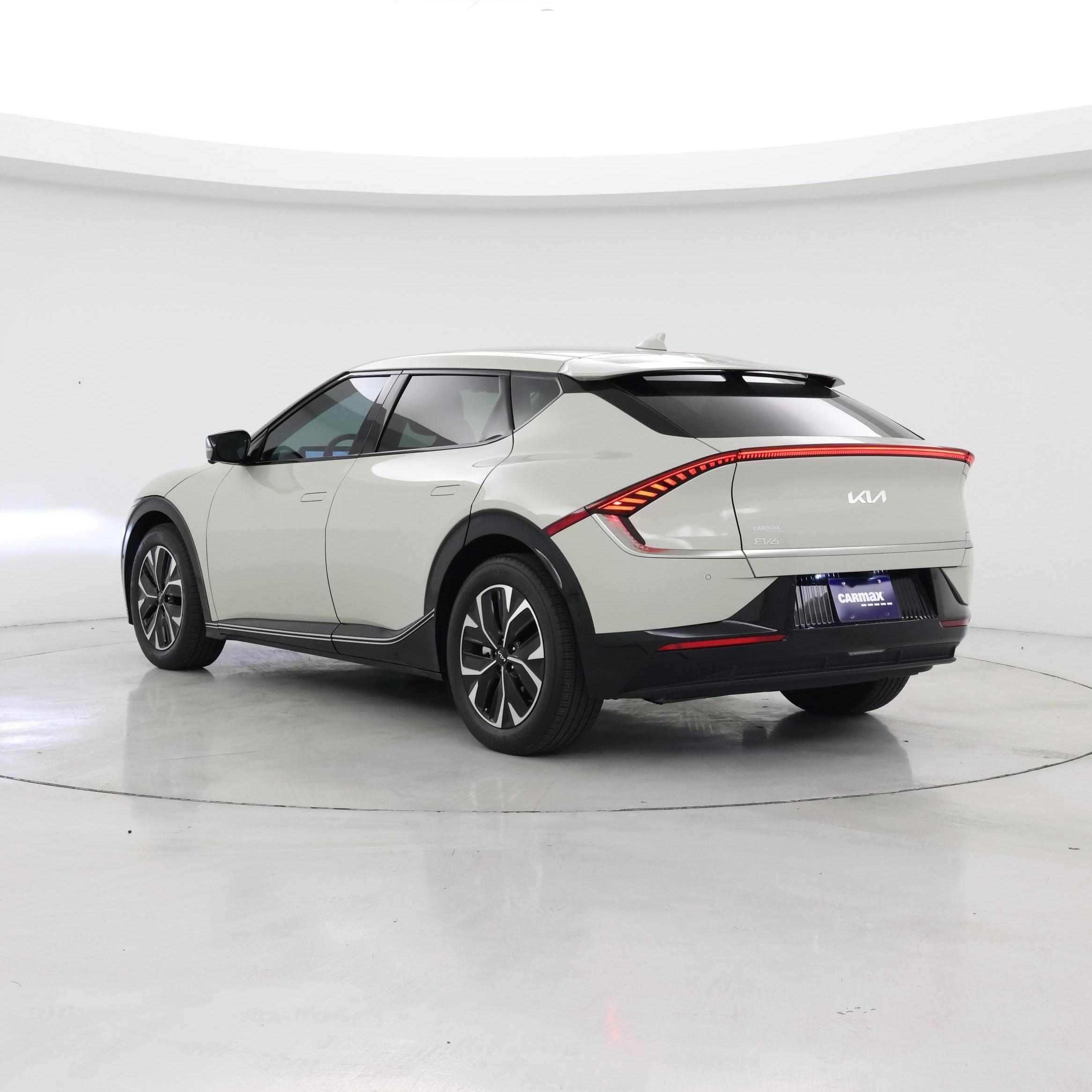Thumbnail: 2024 Kia EV6 - 2