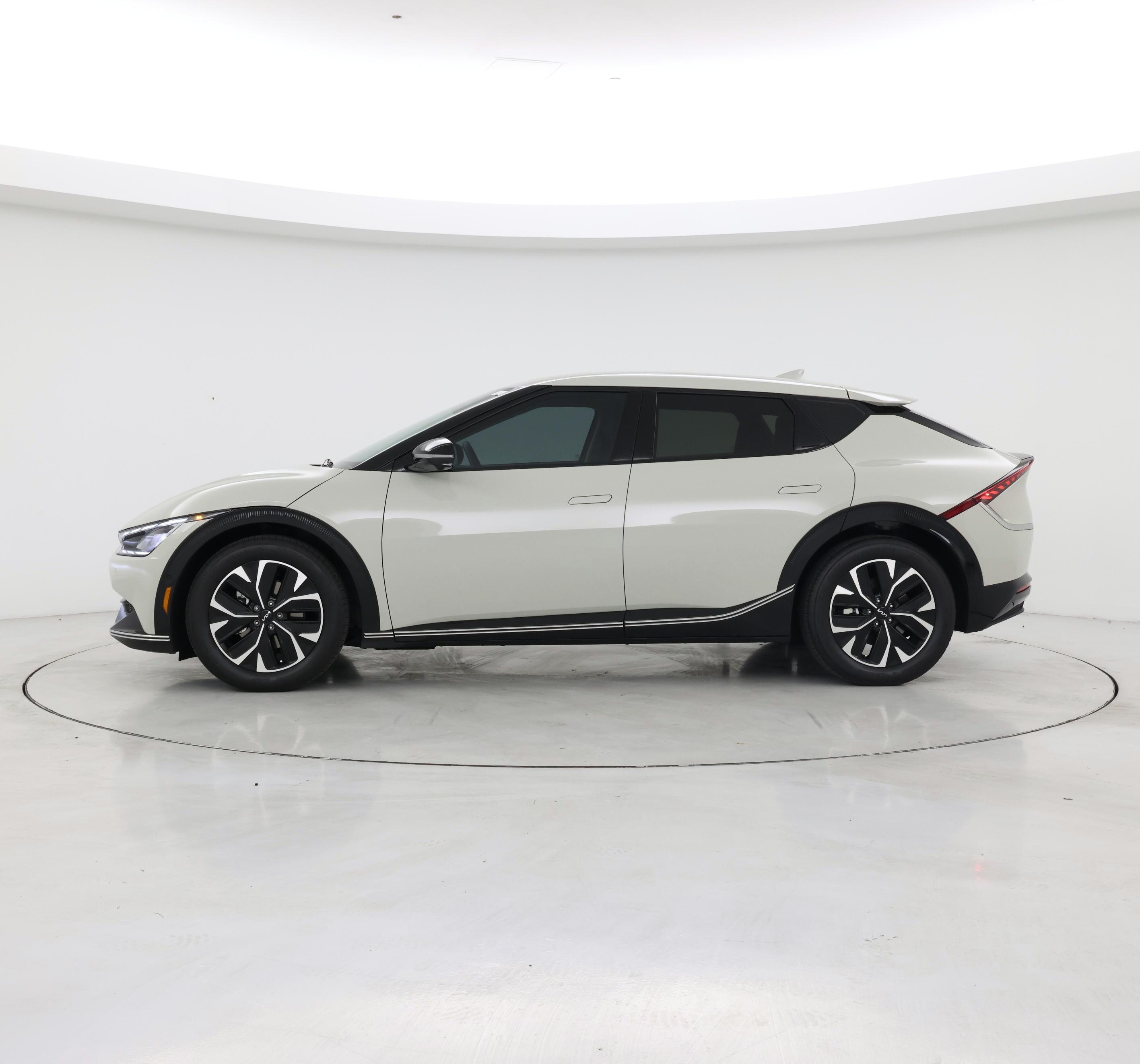 Thumbnail: 2024 Kia EV6 - 3