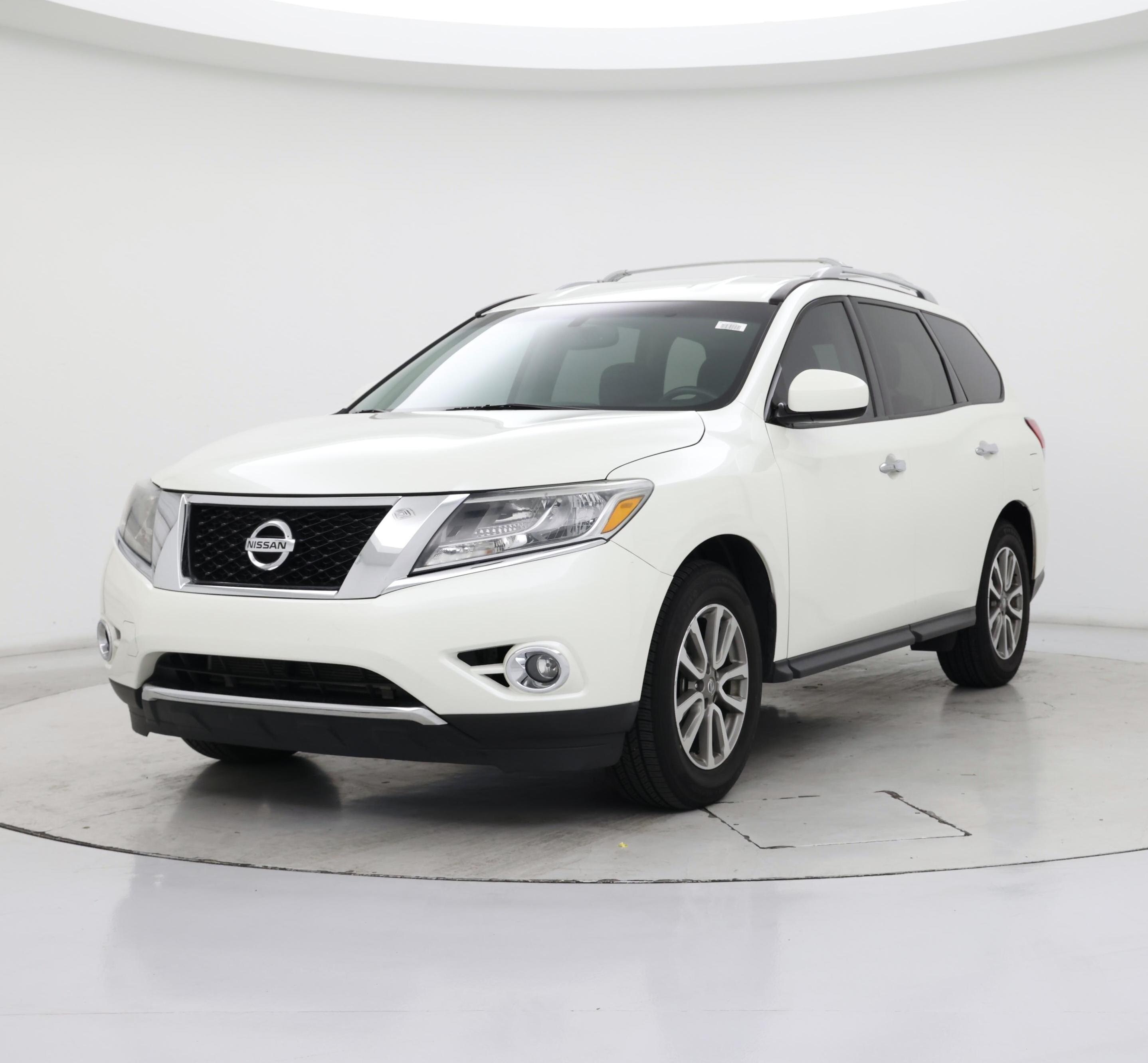 Thumbnail: 2015 Nissan Pathfinder - 4