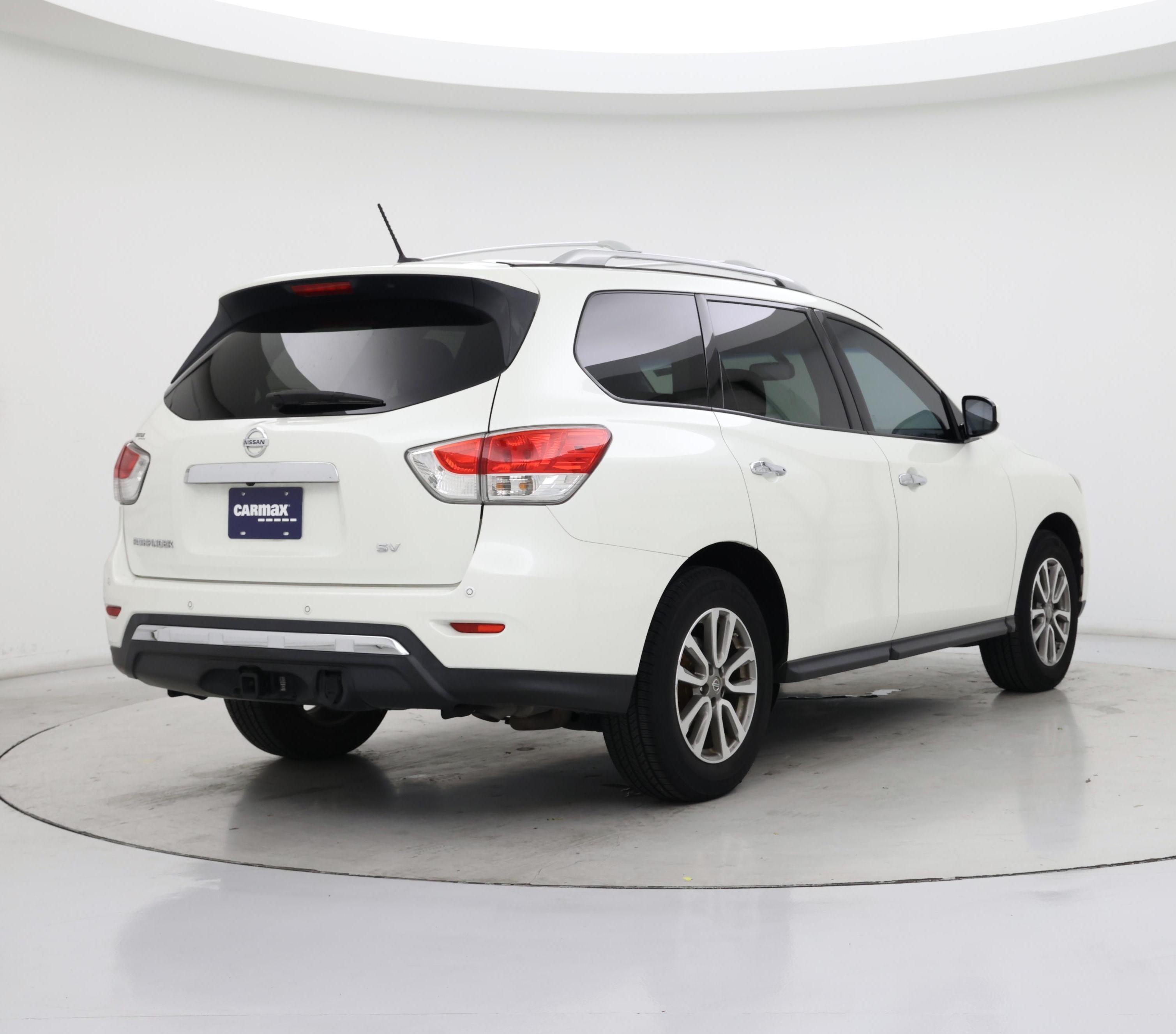 Thumbnail: 2015 Nissan Pathfinder - 8